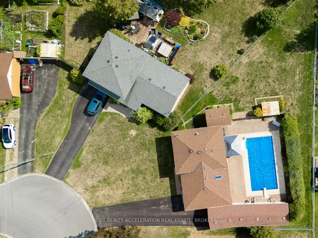38 Thorncliffe Drive