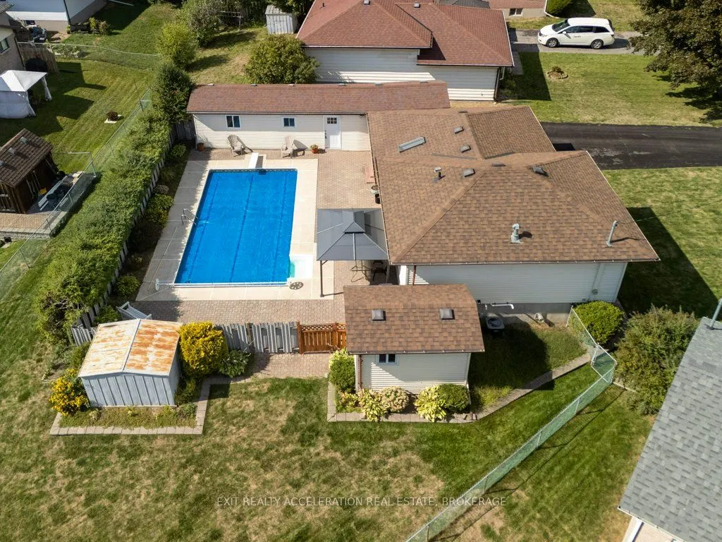 38 Thorncliffe Drive