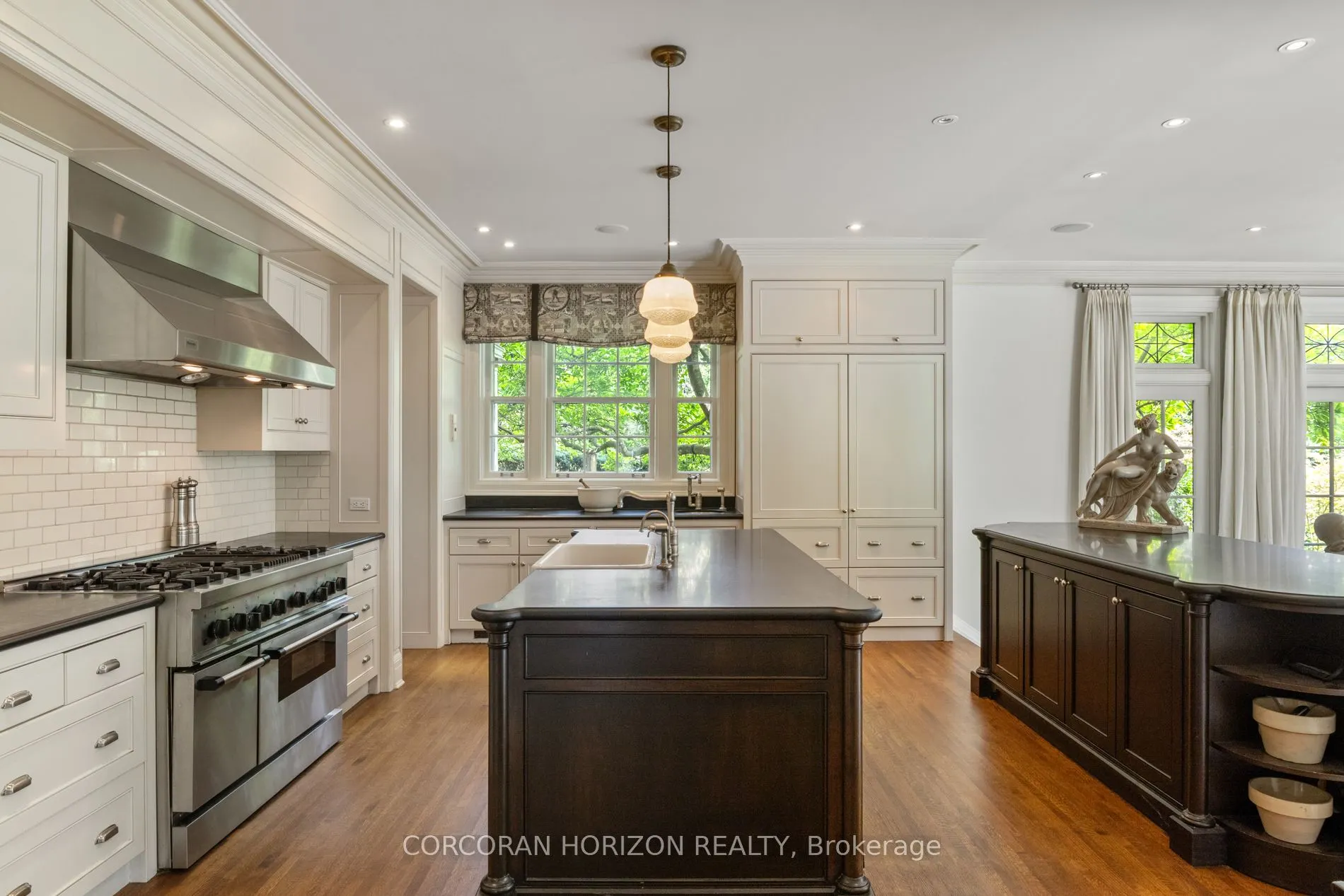 33 Salisbury Avenue