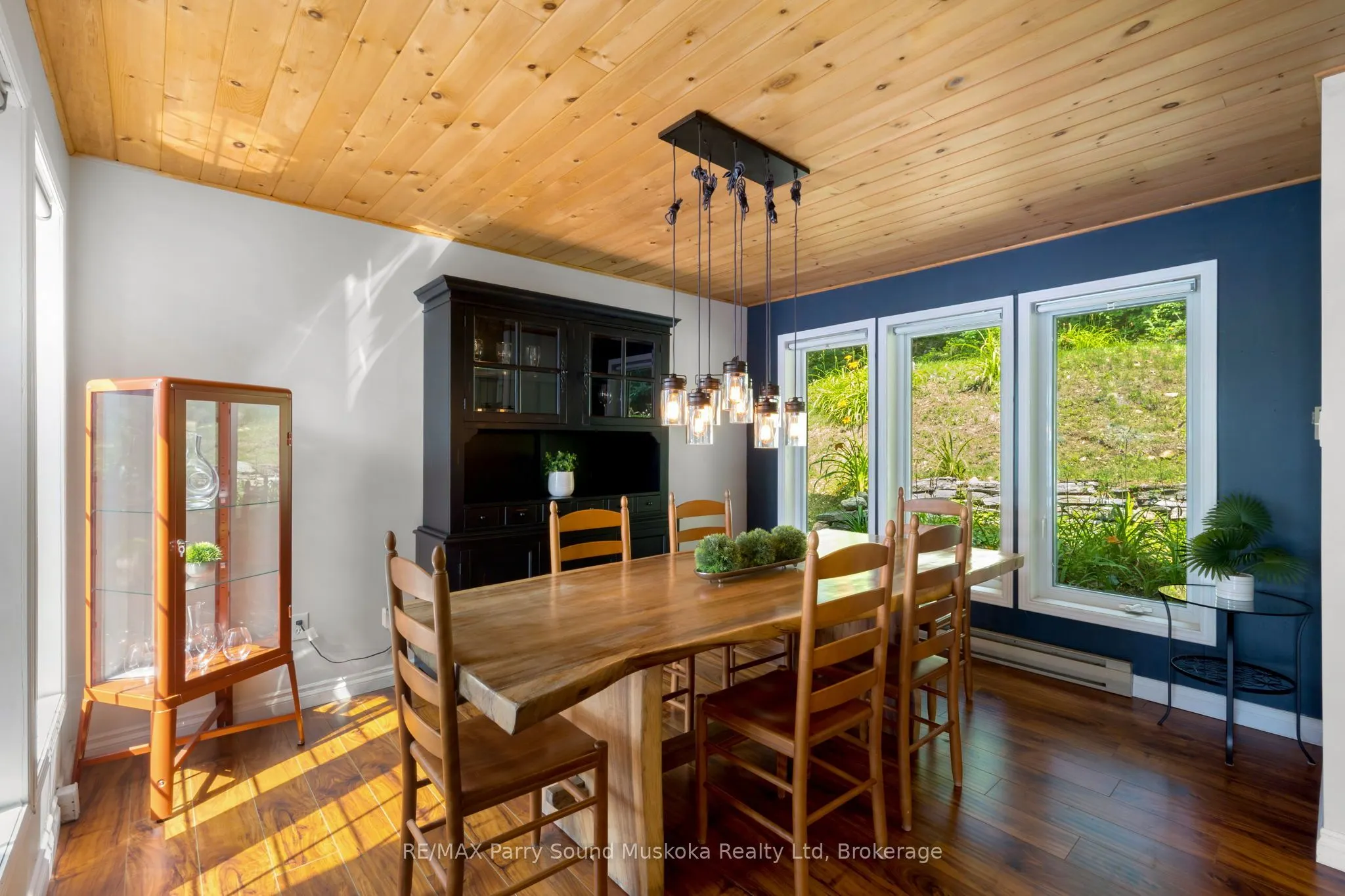 362 Healey Lake
