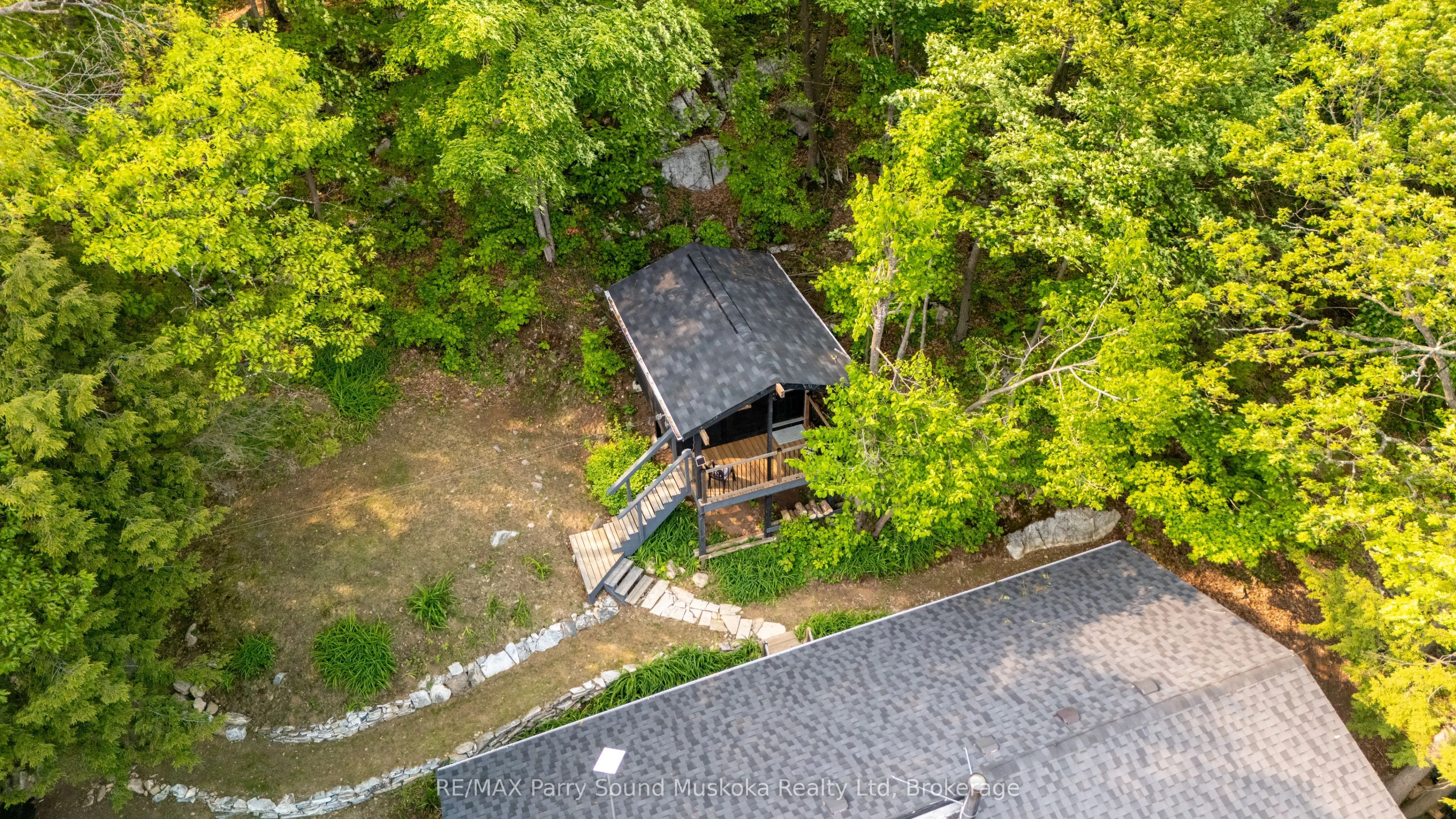 362 Healey Lake
