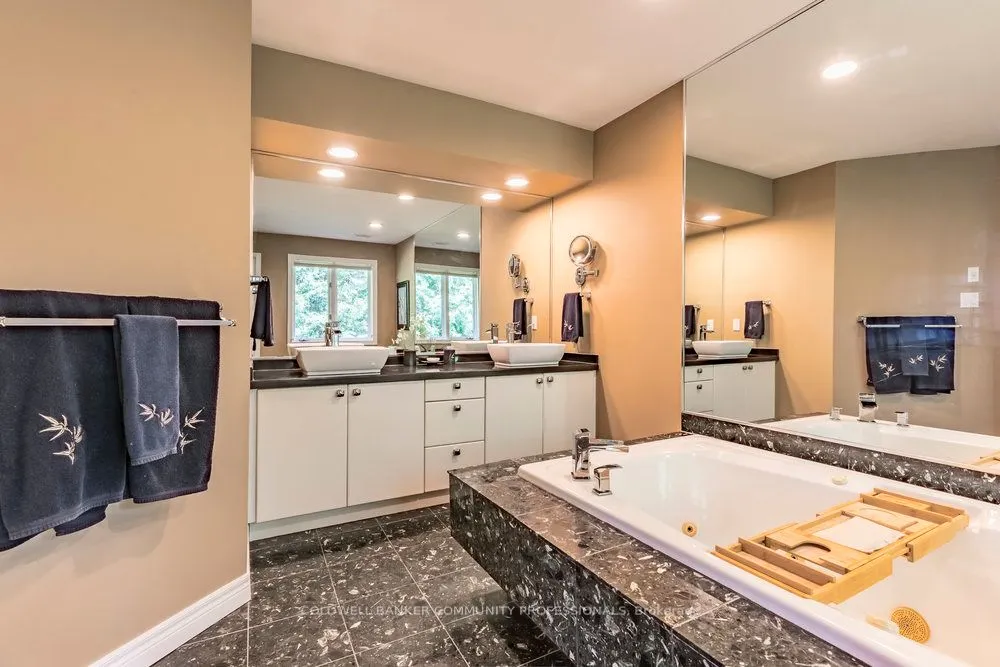 223 Briar Hill Crescent