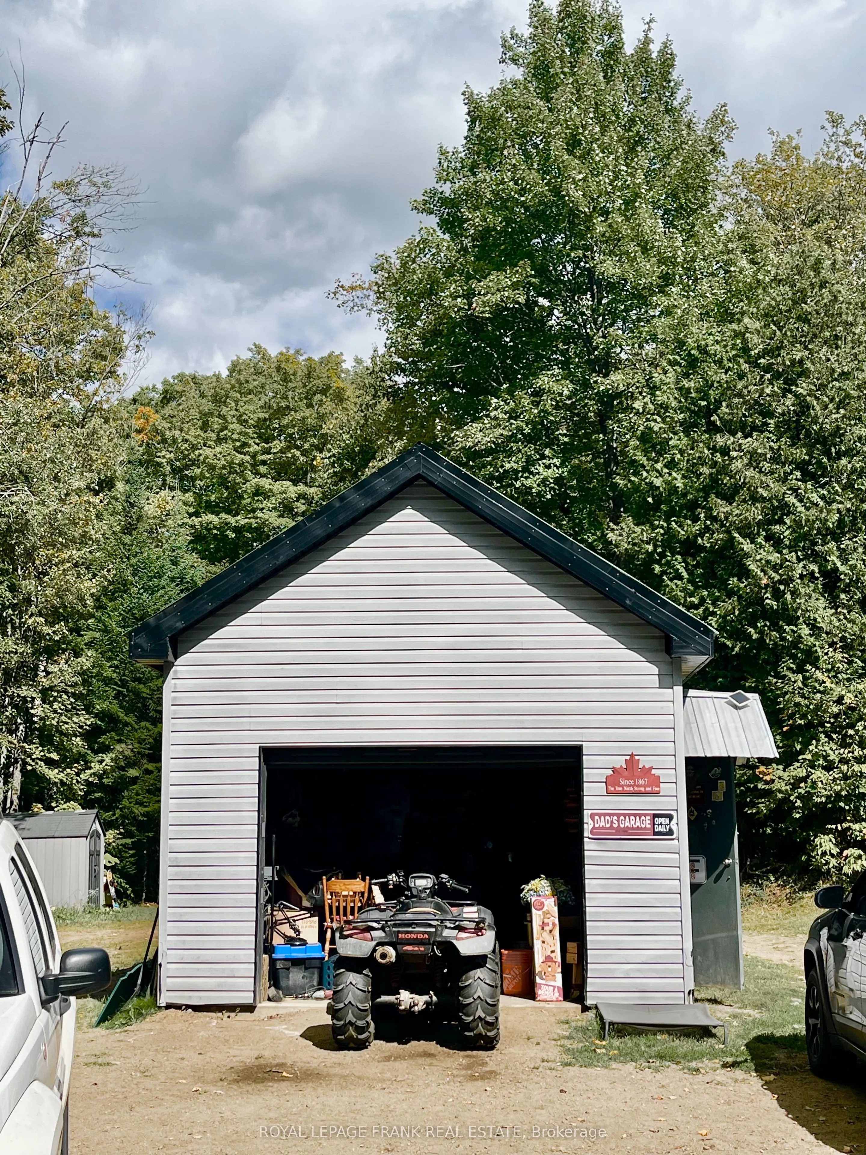 1630 Musclow Greenview Road