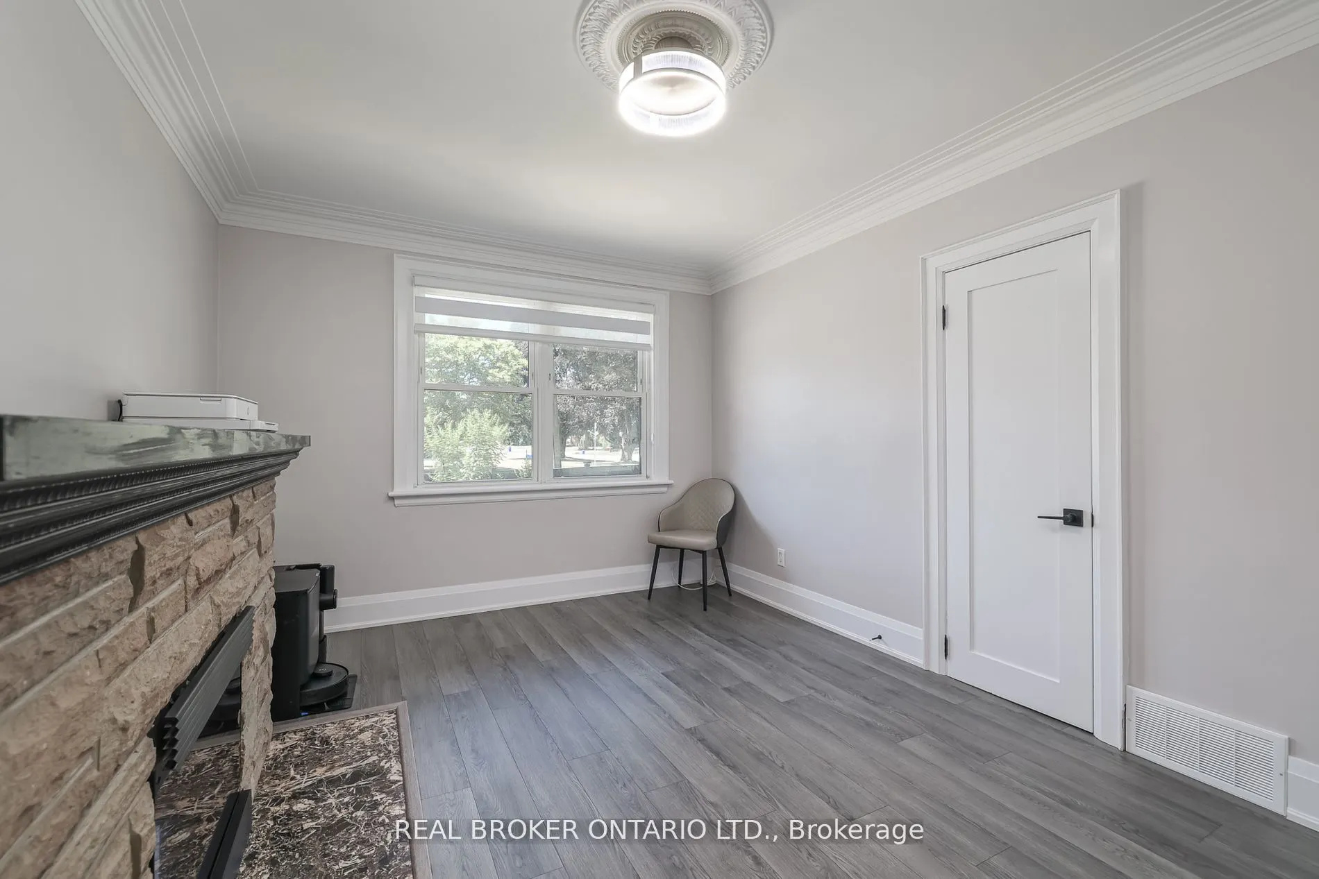 76 Randall Avenue