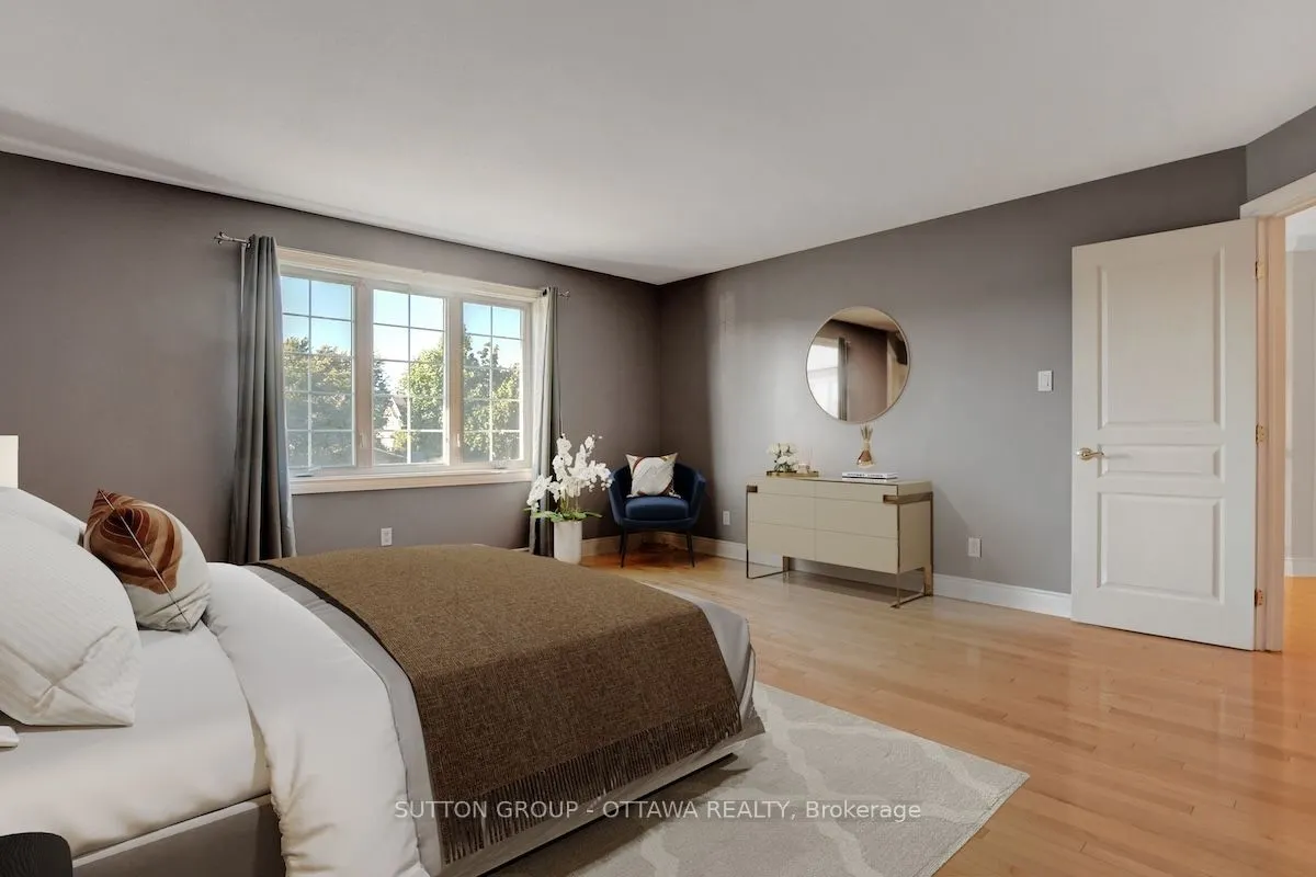 6472 Beausejour Drive S