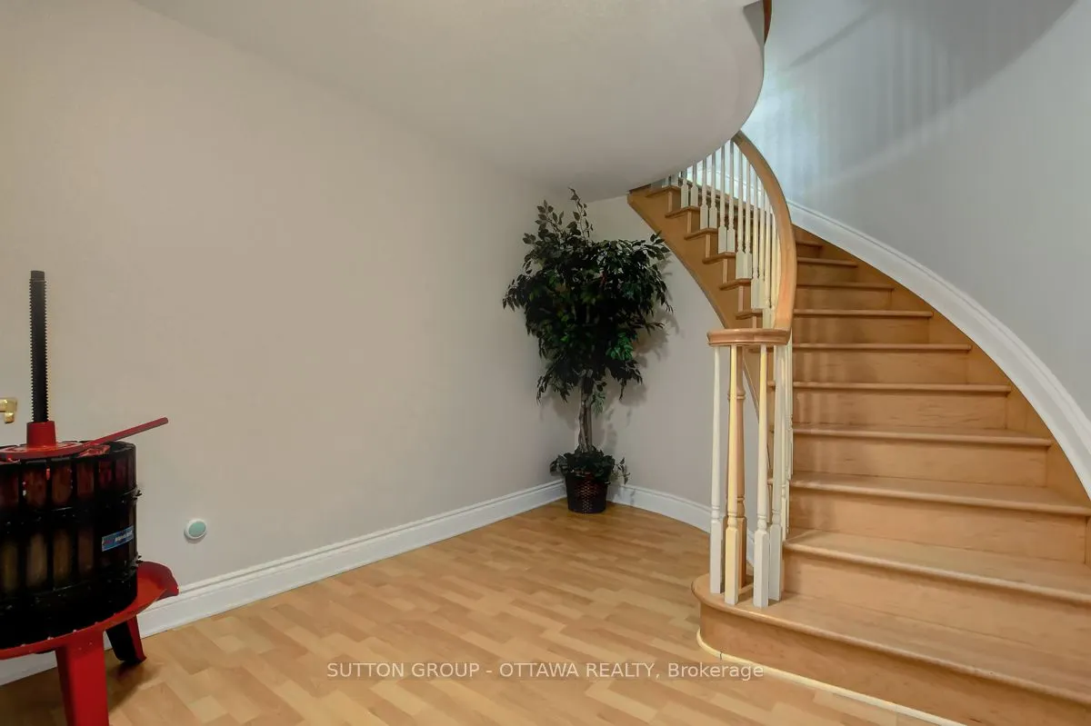 6472 Beausejour Drive S