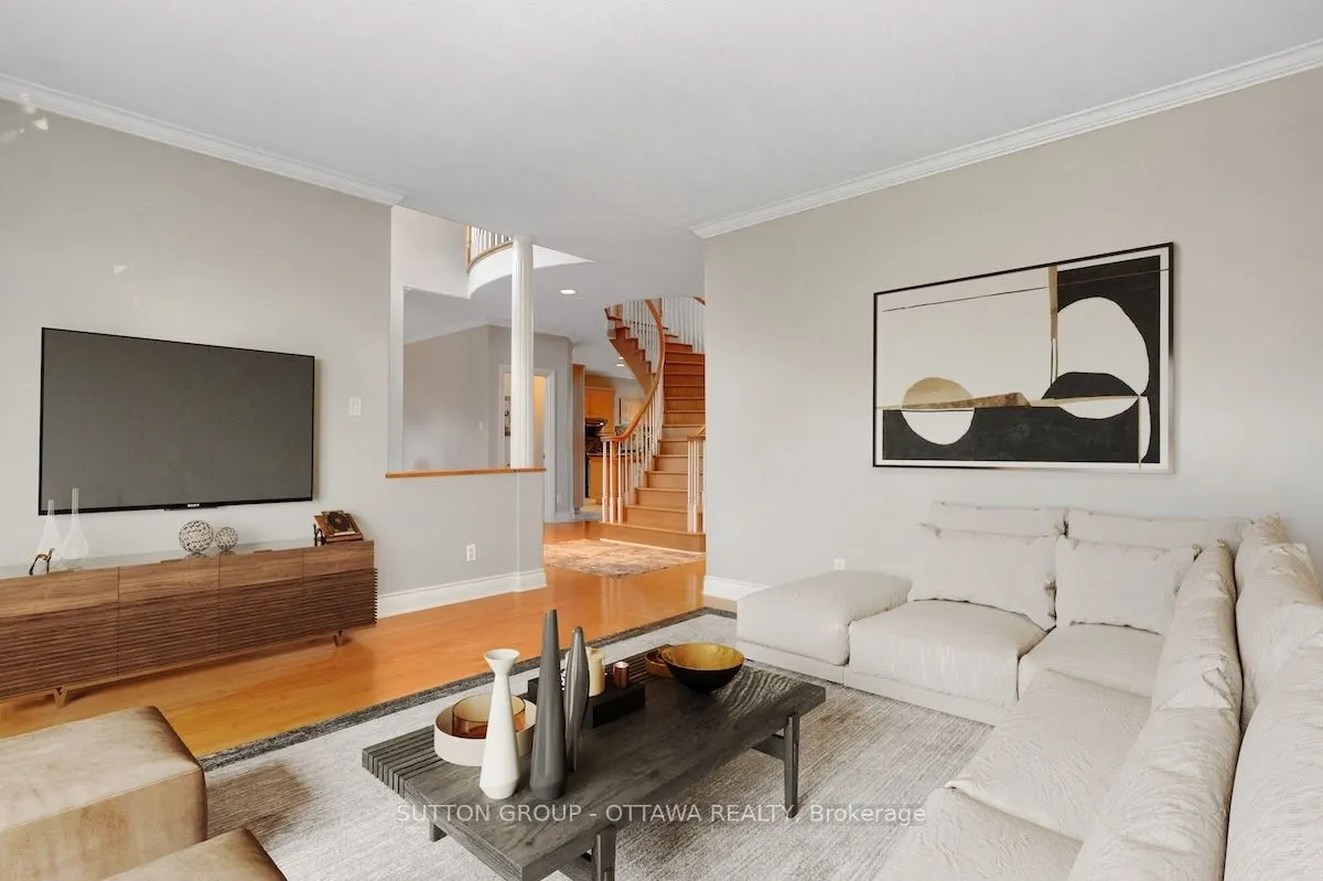 6472 Beausejour Drive S