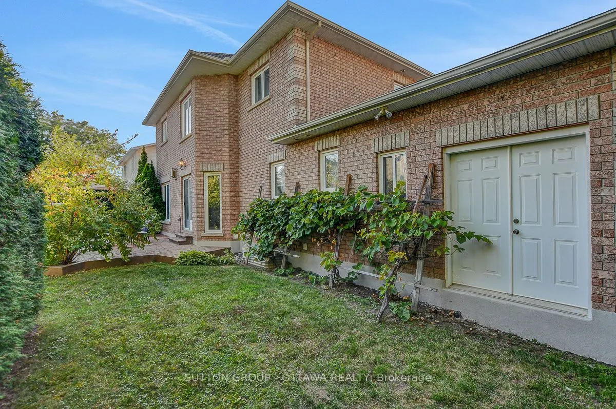 6472 Beausejour Drive S