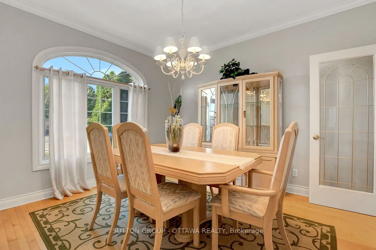 6472 Beausejour Drive S