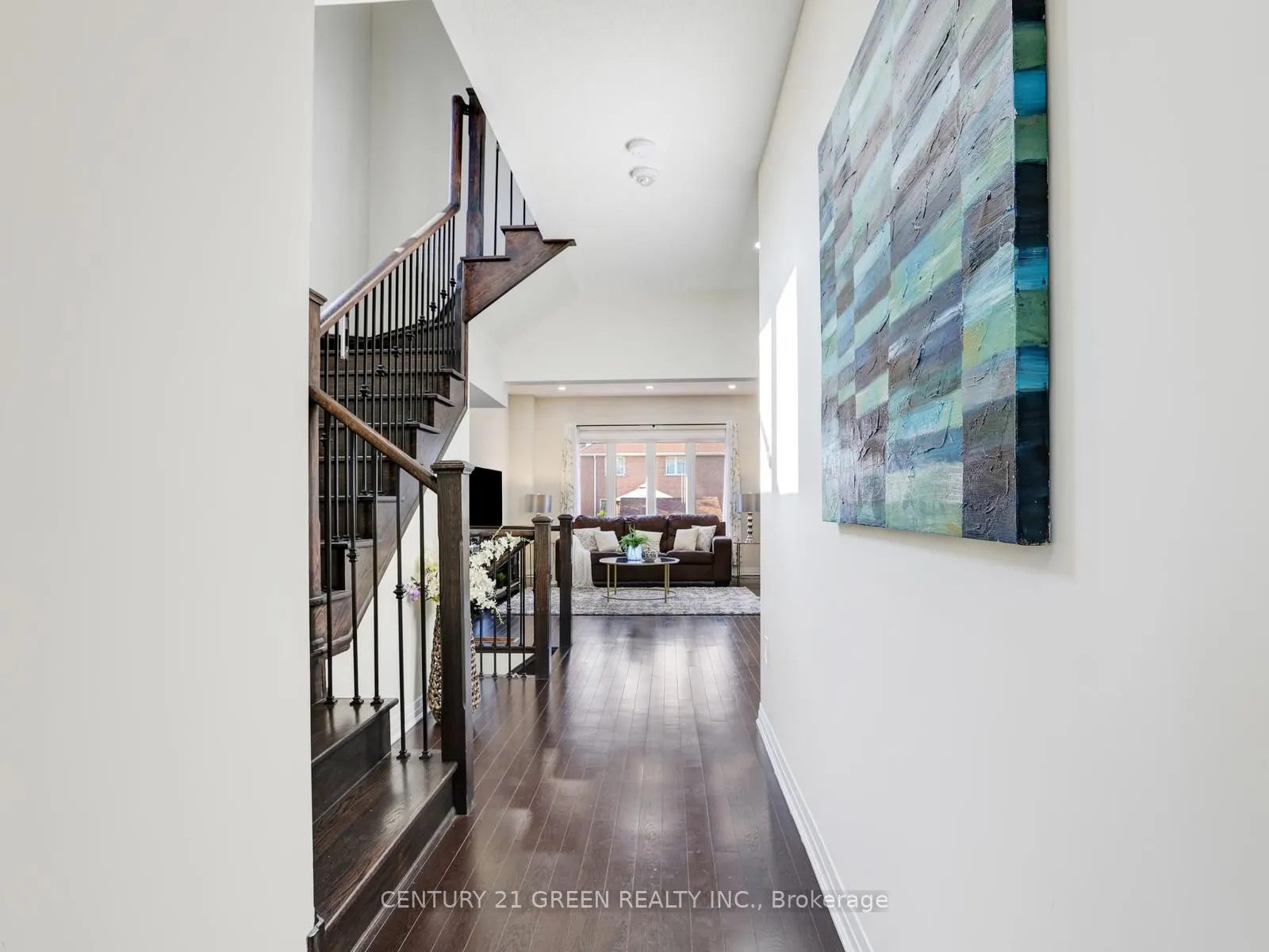 4 Slater Street