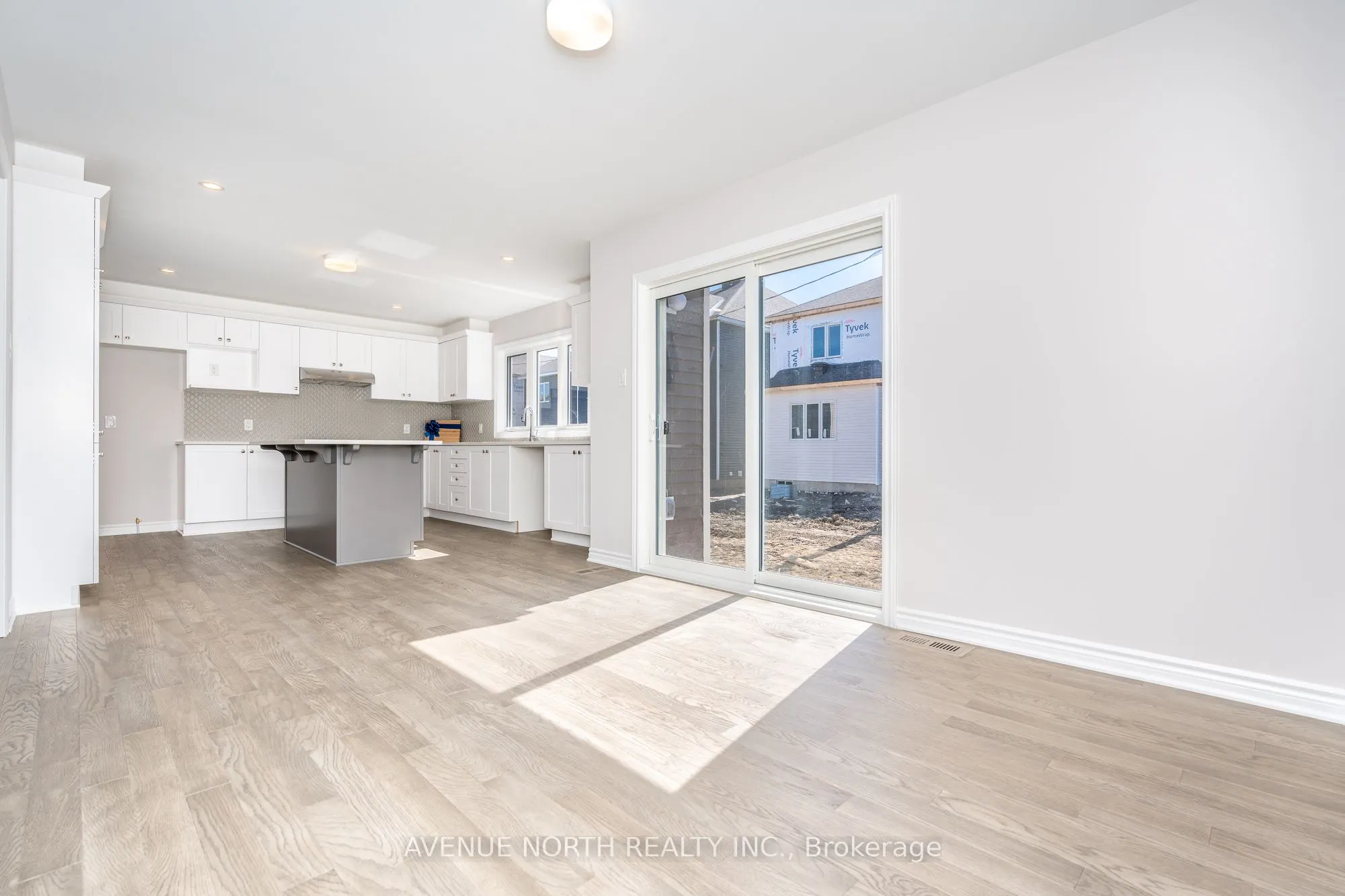 137 Unity Place