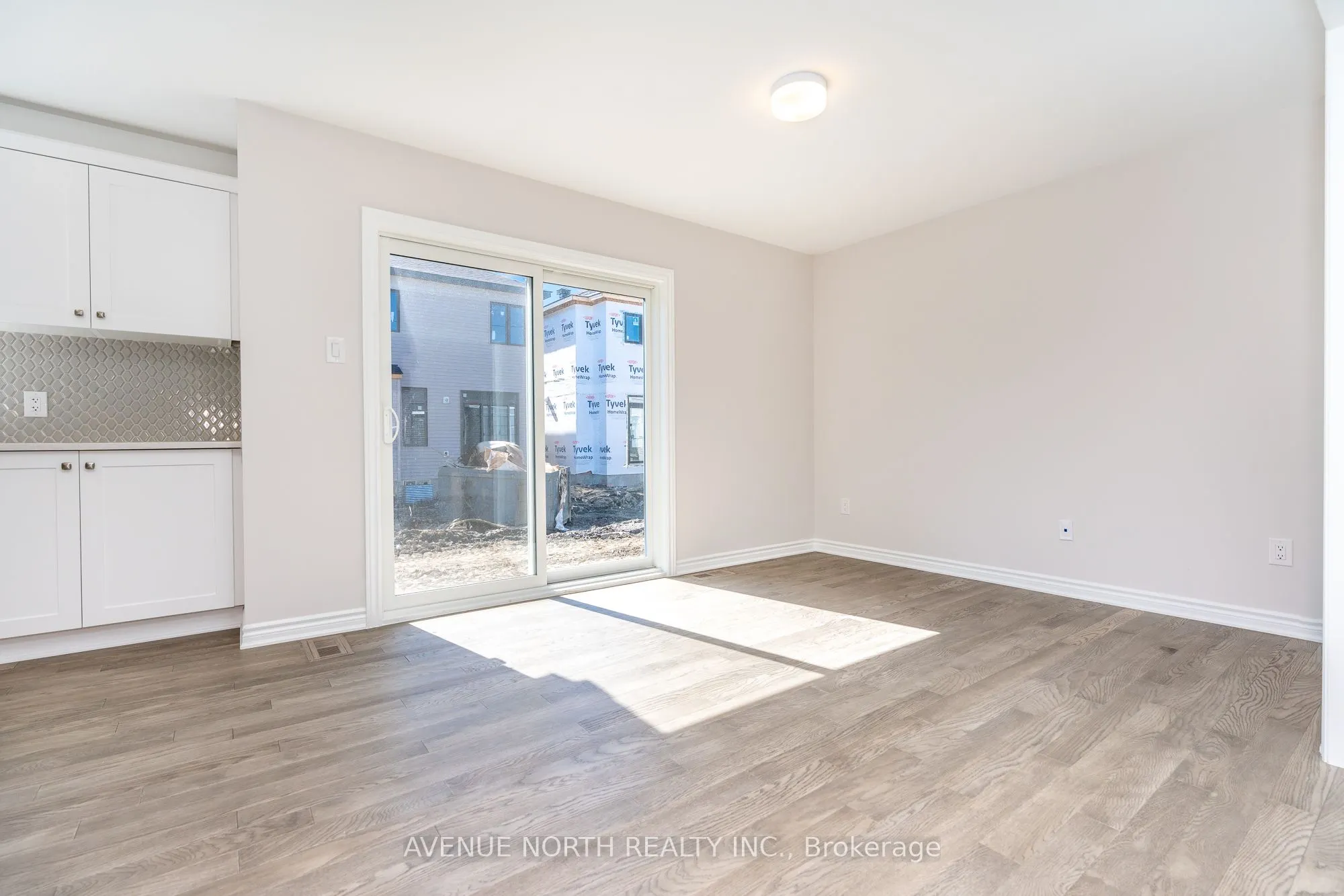 137 Unity Place