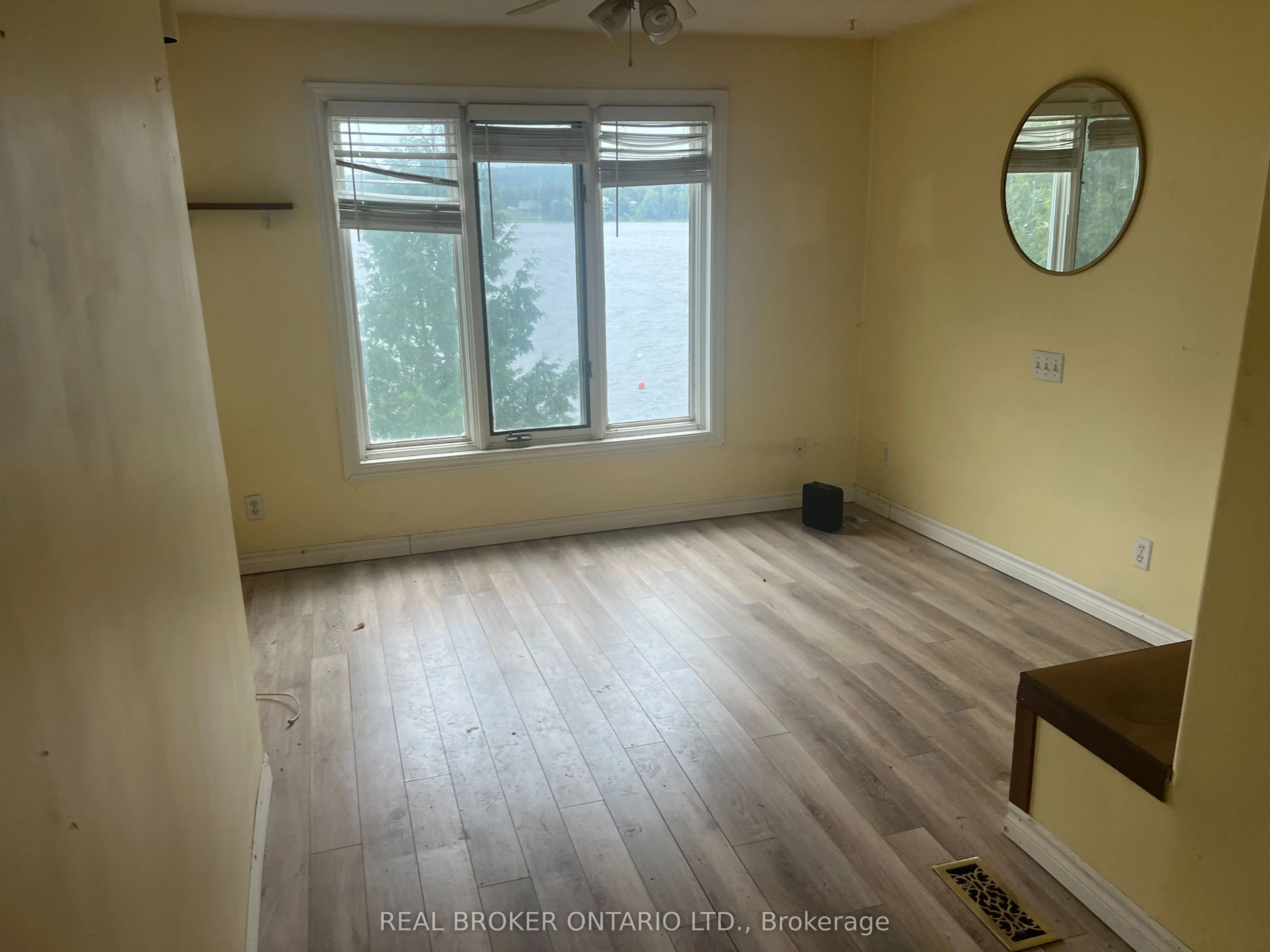 305 Concession Rd 1 Road