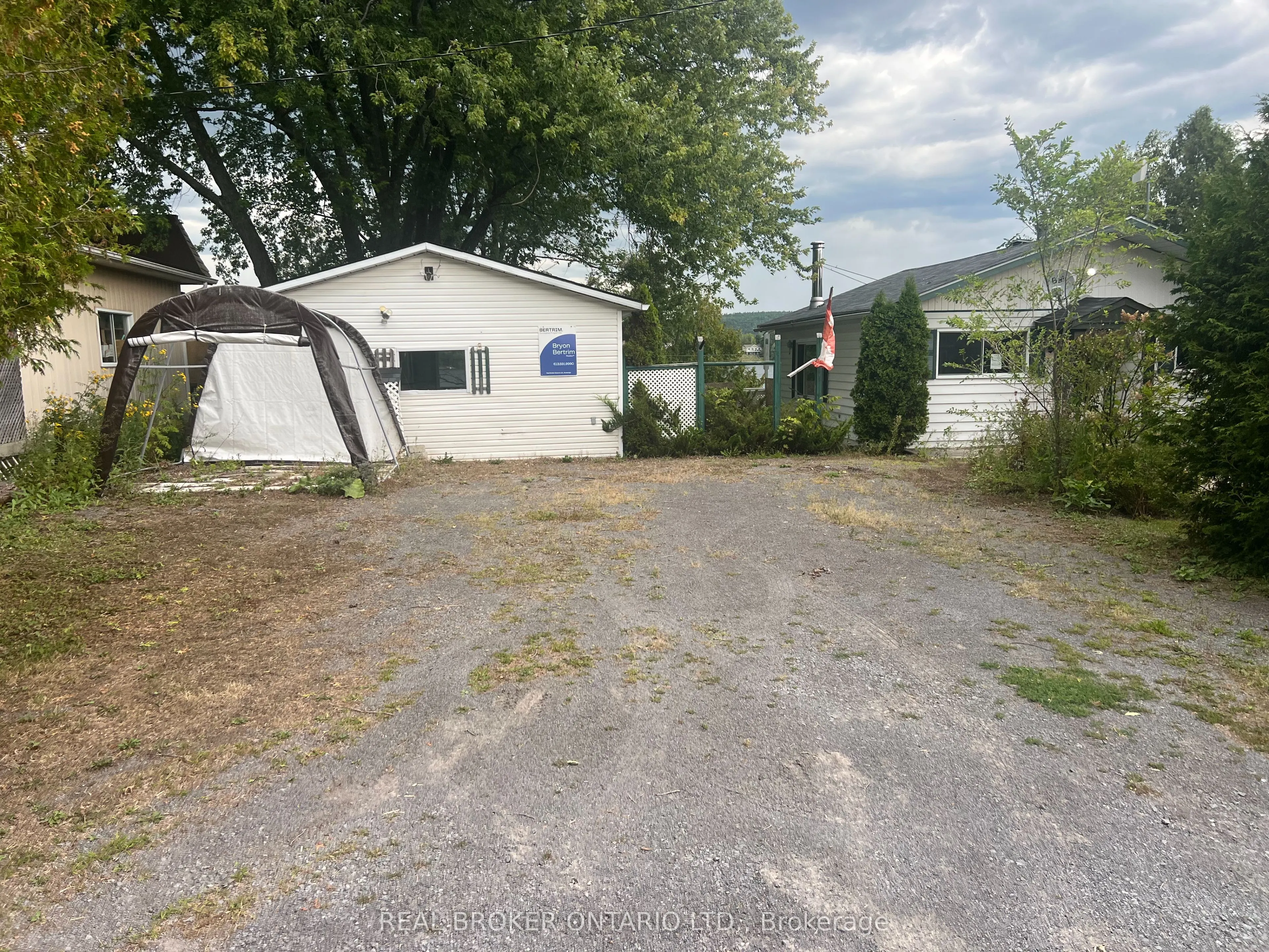305 Concession Rd 1 Road