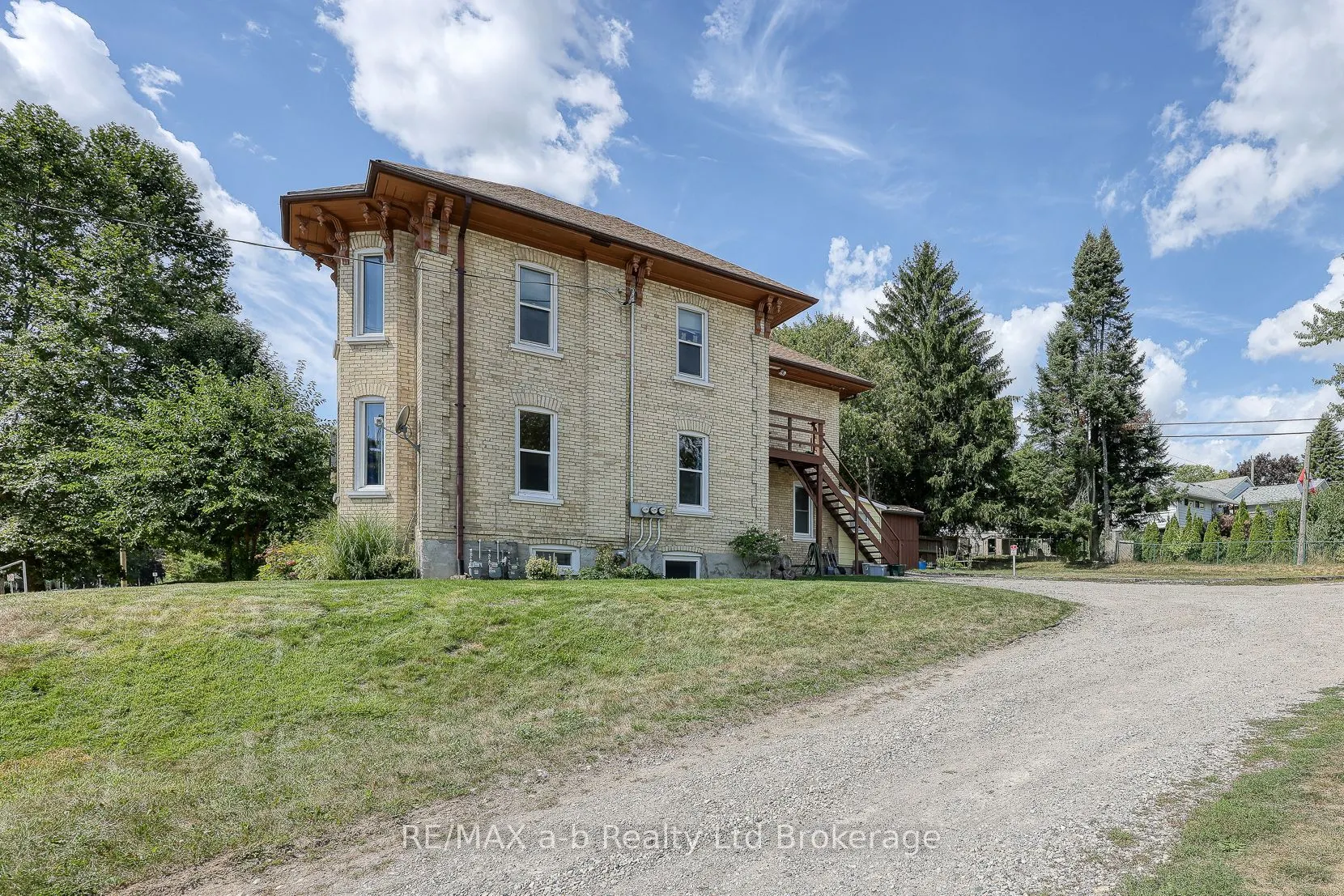 135 Canterbury Street