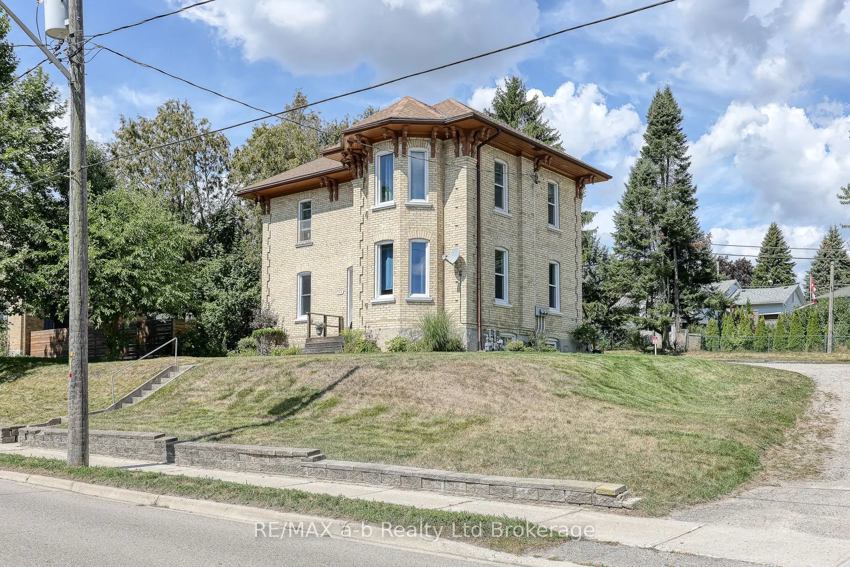 135 Canterbury Street