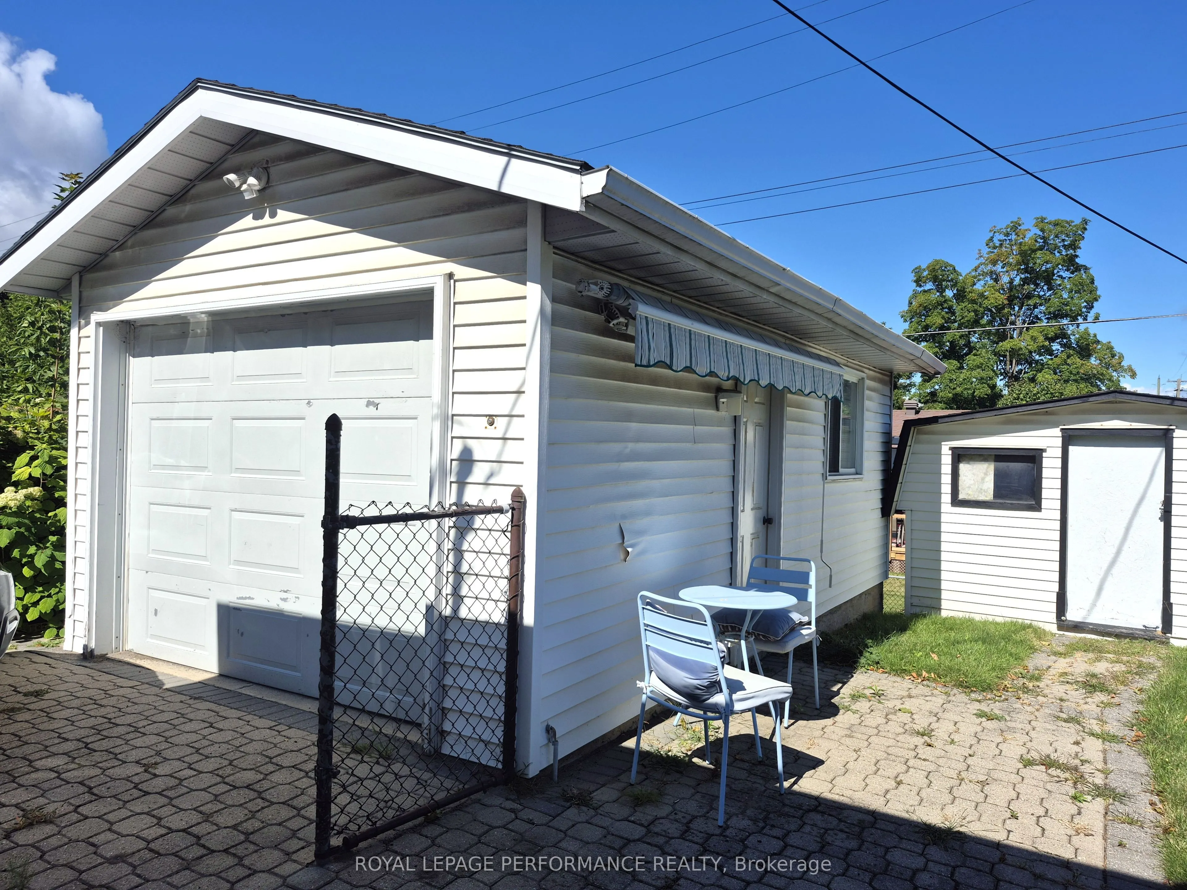 2529 ROMAN Avenue, #A