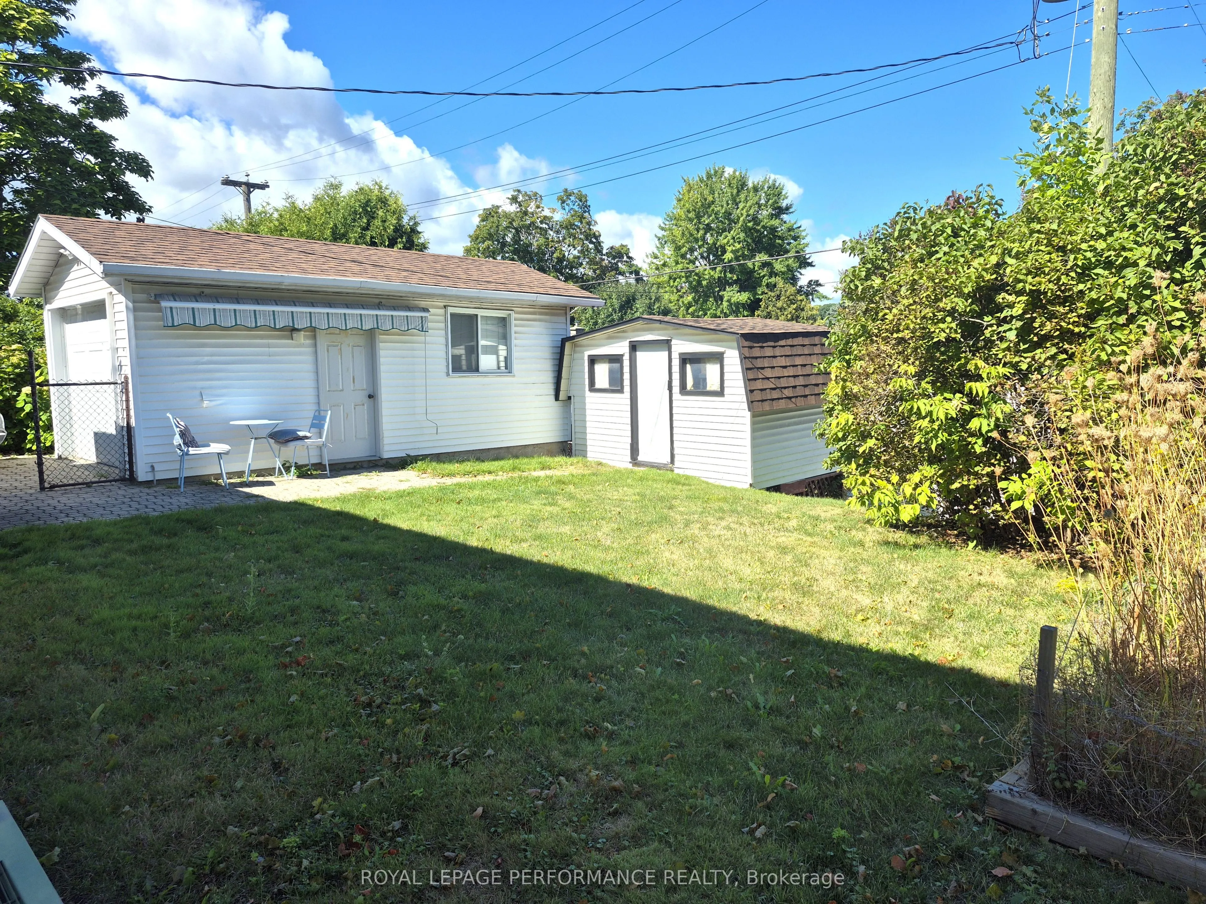 2529 ROMAN Avenue, #A