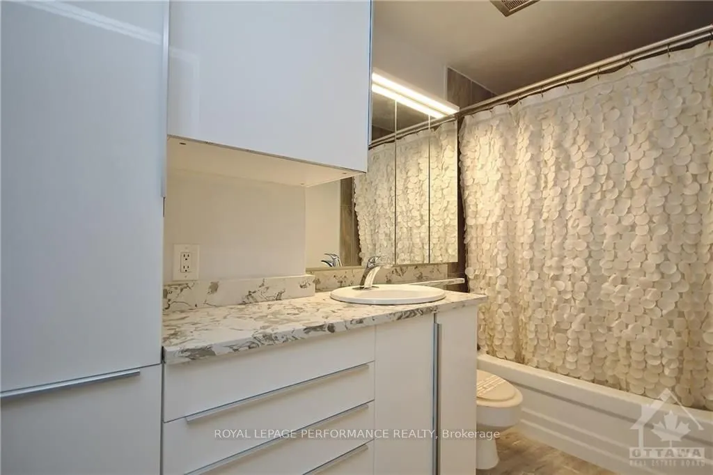 1785 Frobisher Lane, #1102