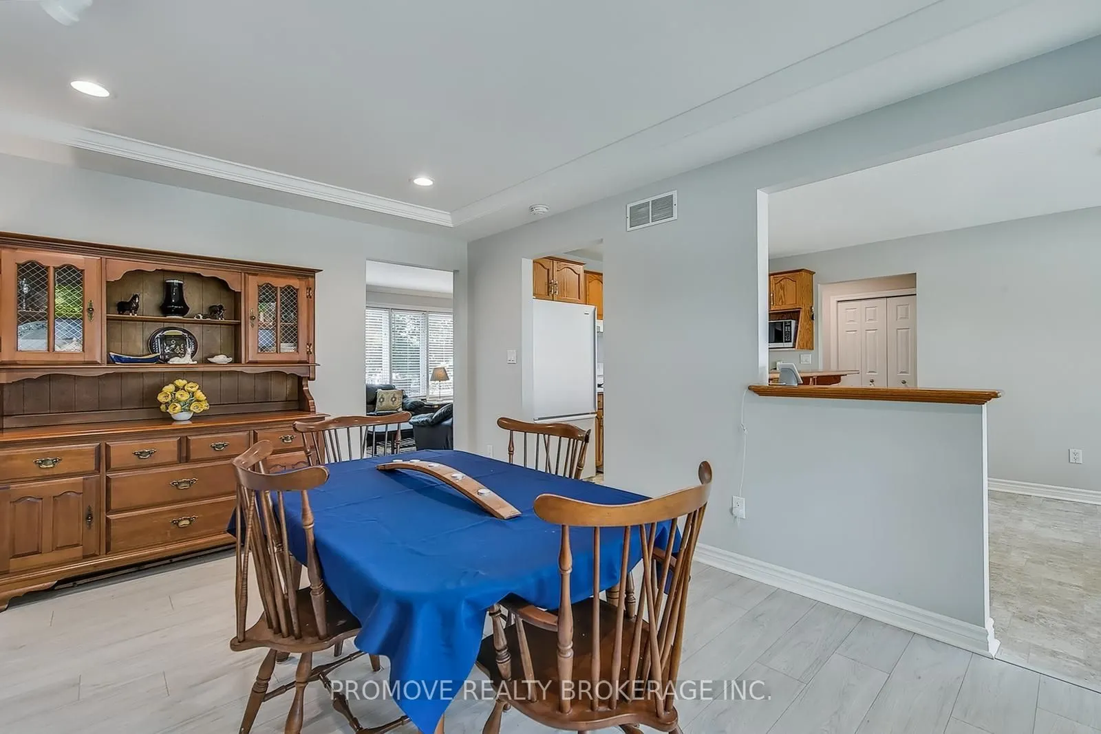 137 Lou's Boulevard