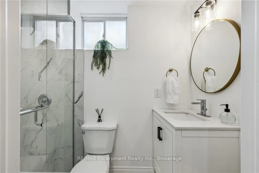 54 Nisbet Boulevard, #31