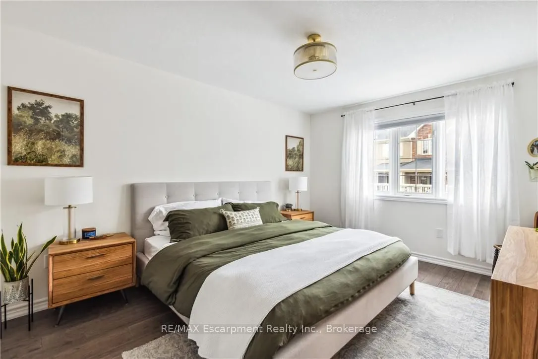 54 Nisbet Boulevard, #31