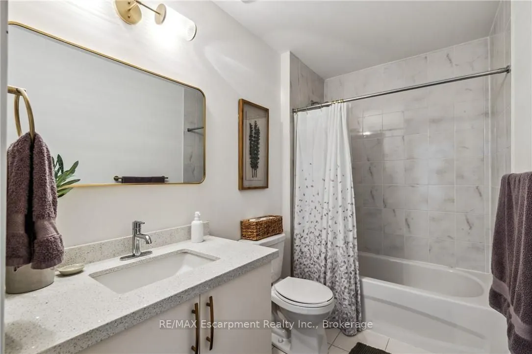 54 Nisbet Boulevard, #31