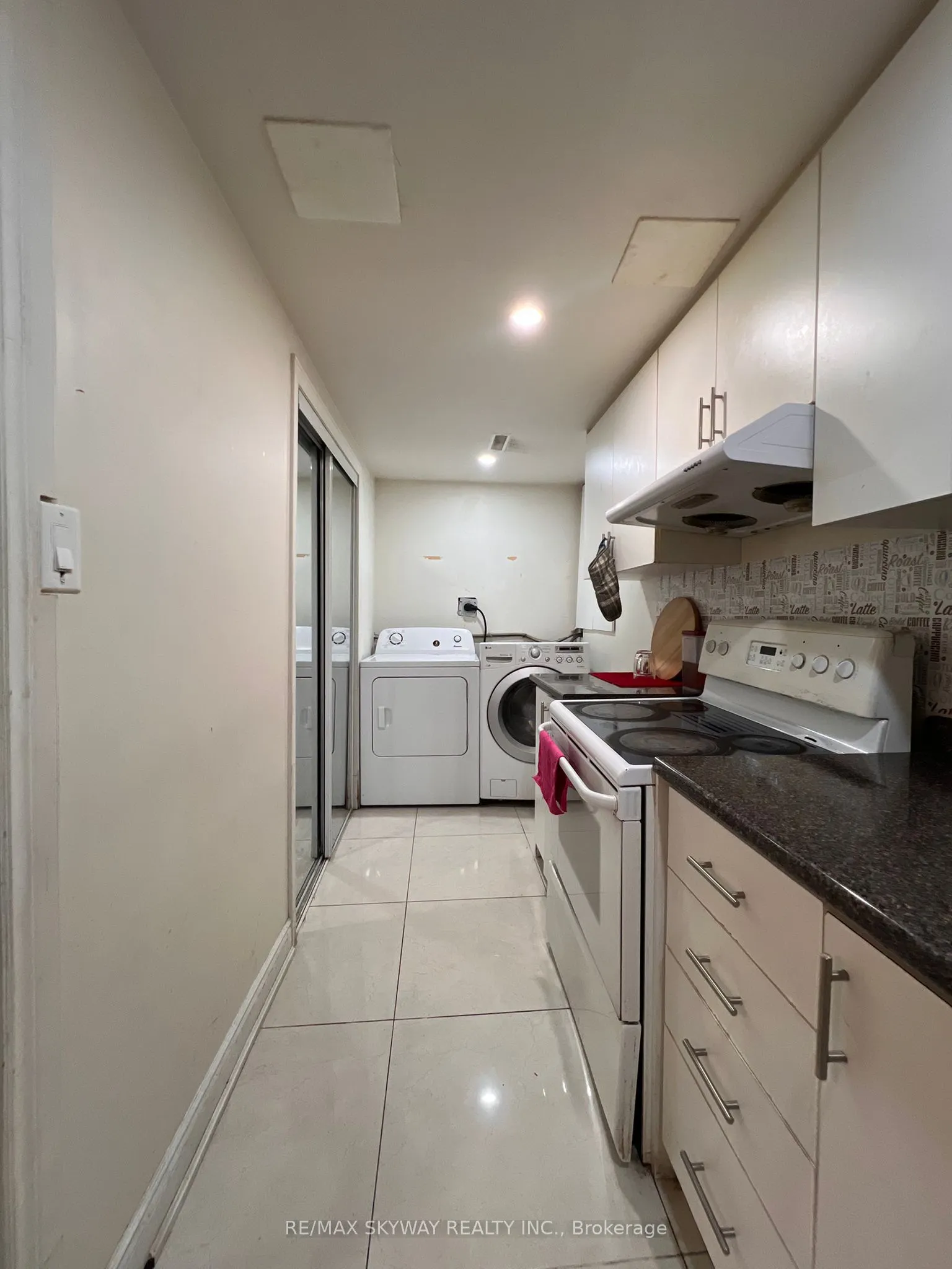 162 Cedarwoods Crescent