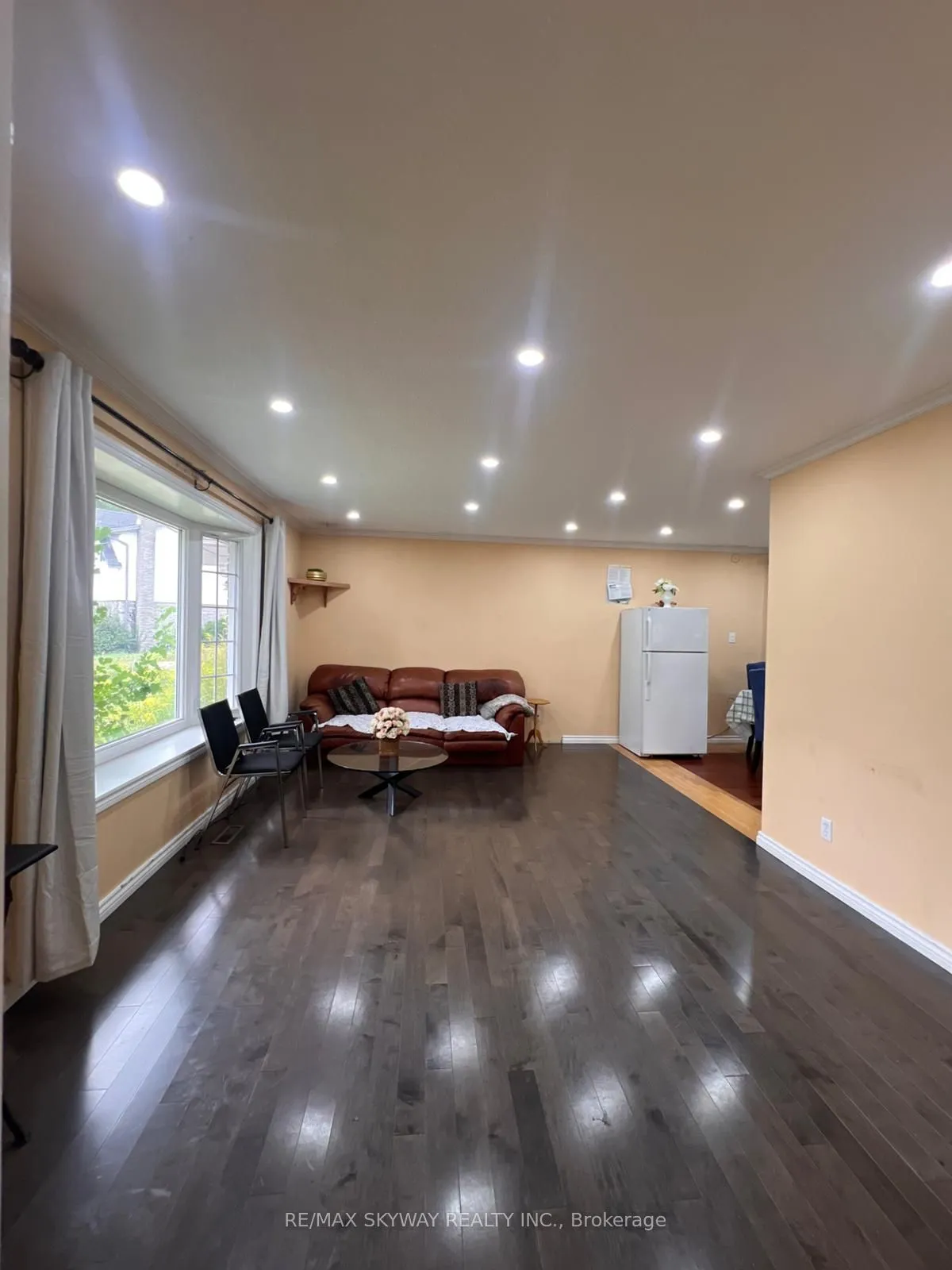 162 Cedarwoods Crescent