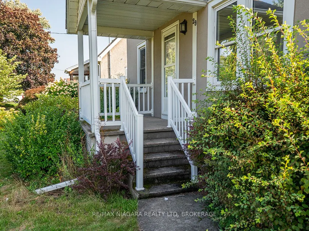 29 Rosemount Avenue