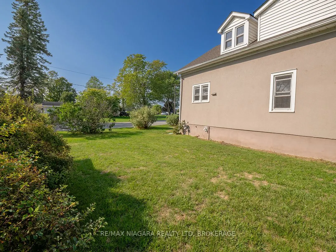 29 Rosemount Avenue