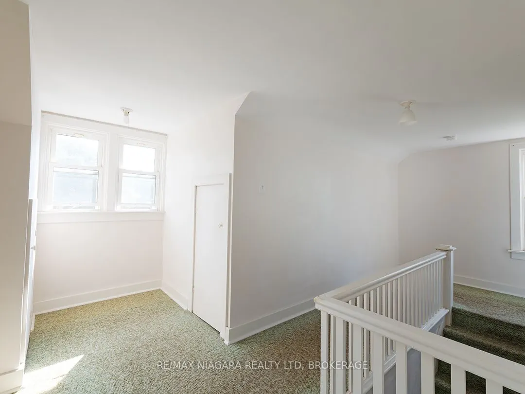 29 Rosemount Avenue