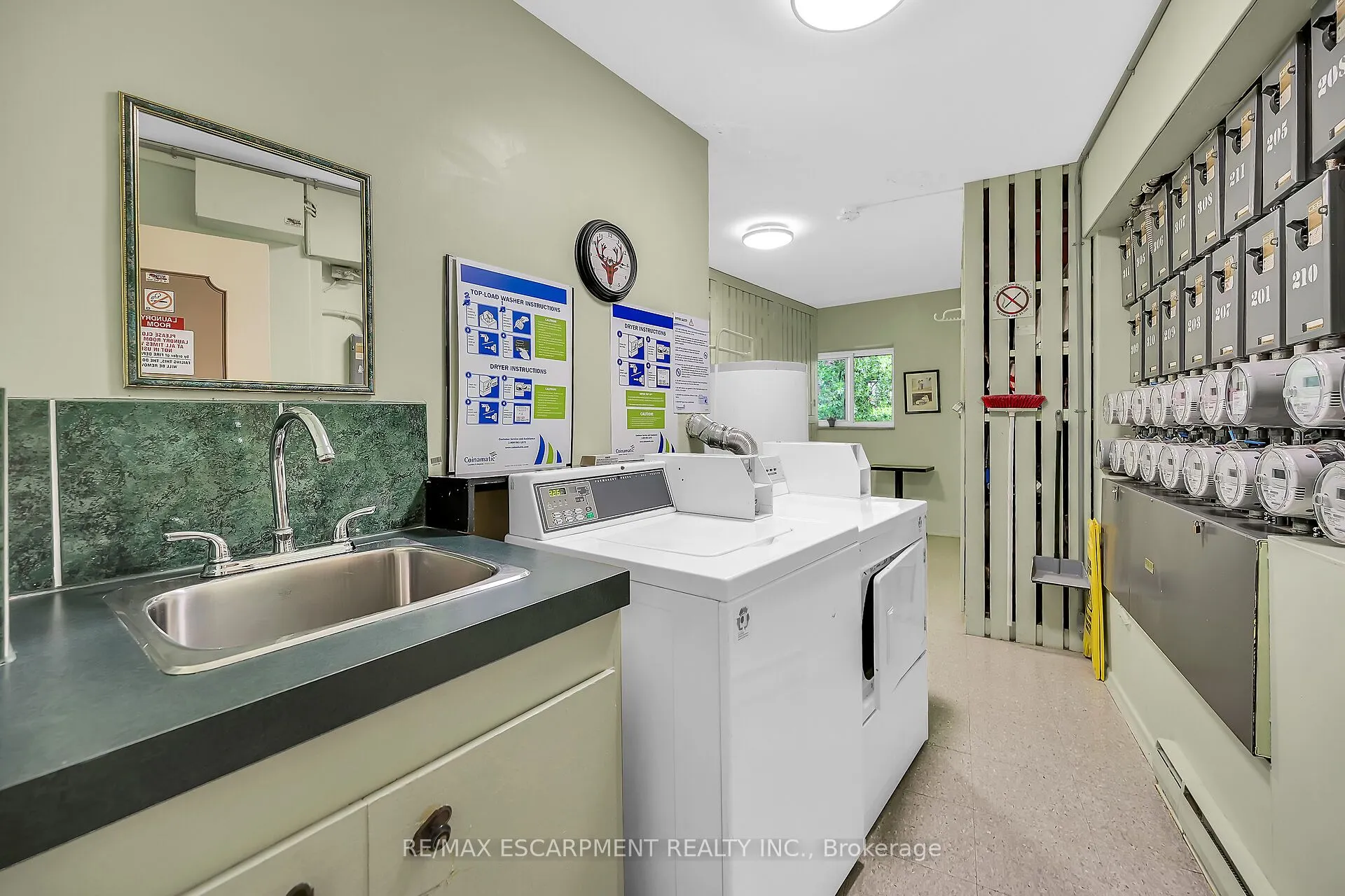 11 Woodman Drive S, #103