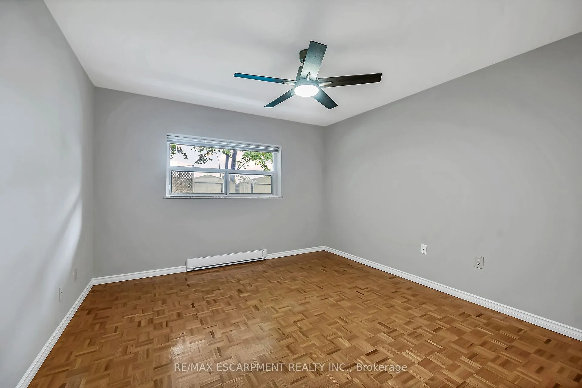 11 Woodman Drive S, #103