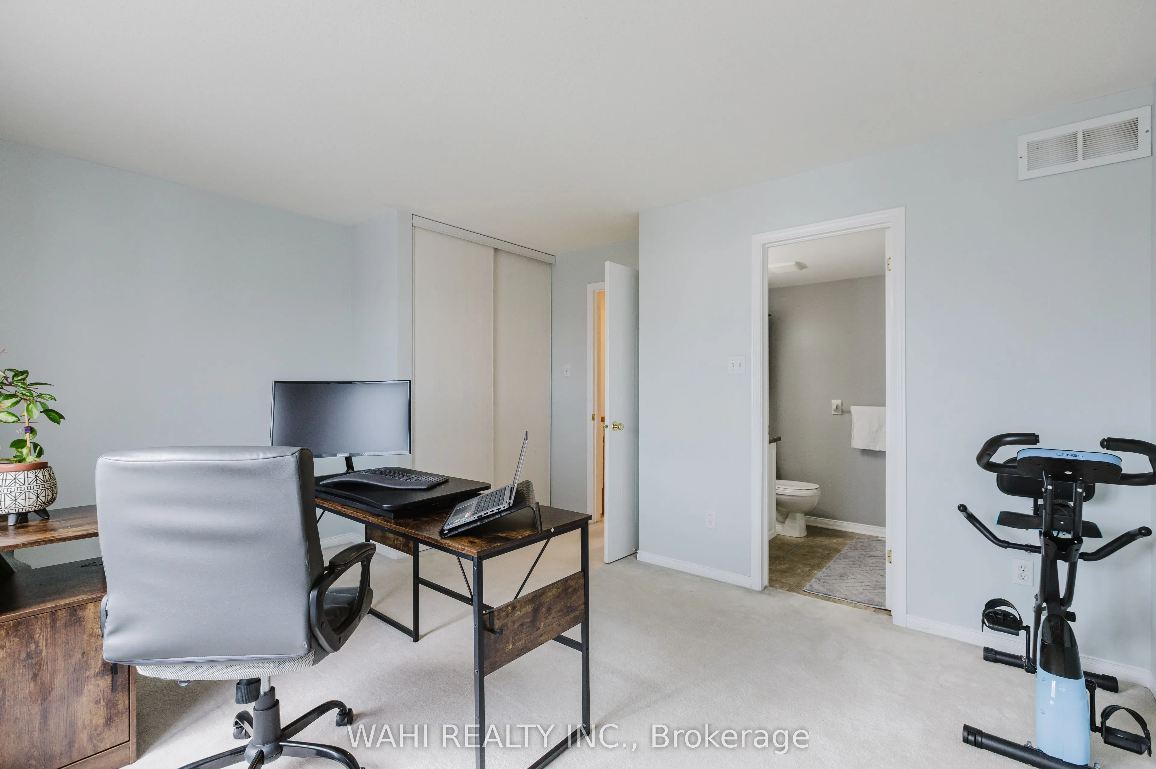 2300 Bois Vert Place