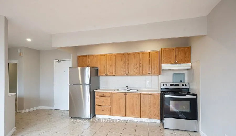 468 Ottawa Street, #725B