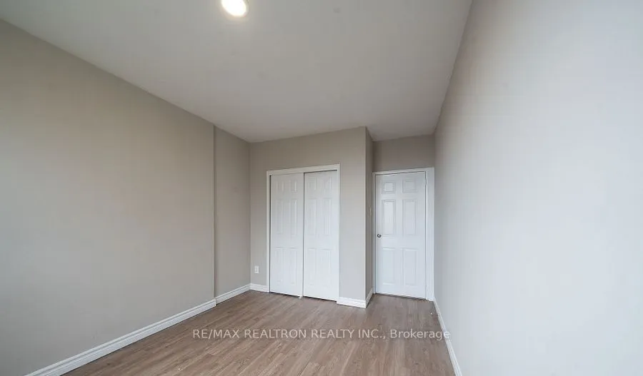 468 Ottawa Street, #725B