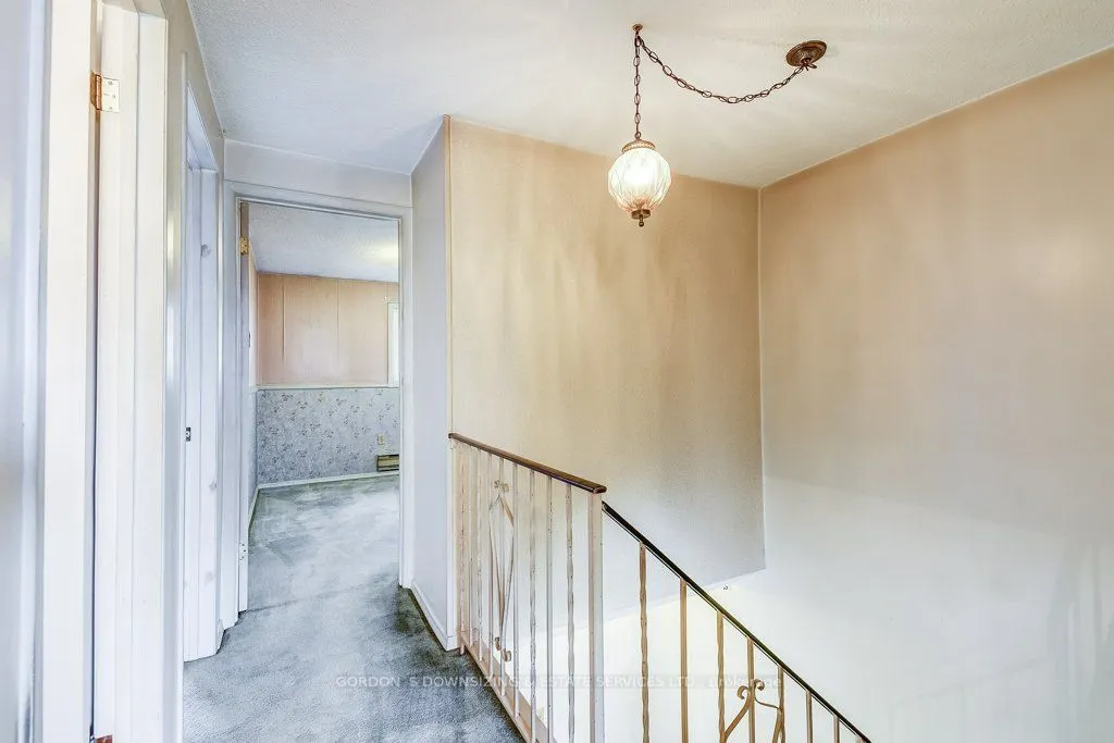 1250 Limeridge Road E, #23