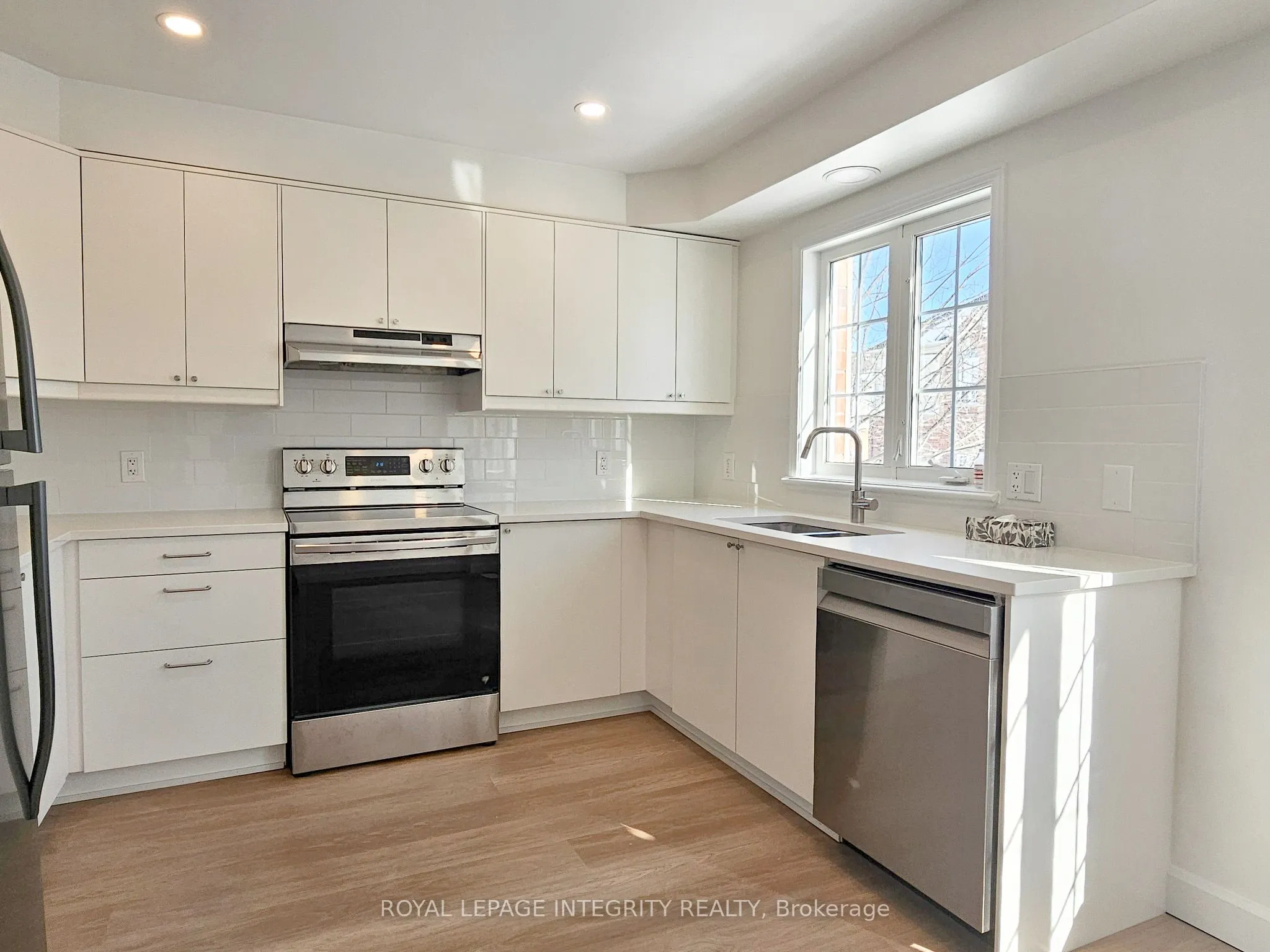 90 Edenvale Drive, #219
