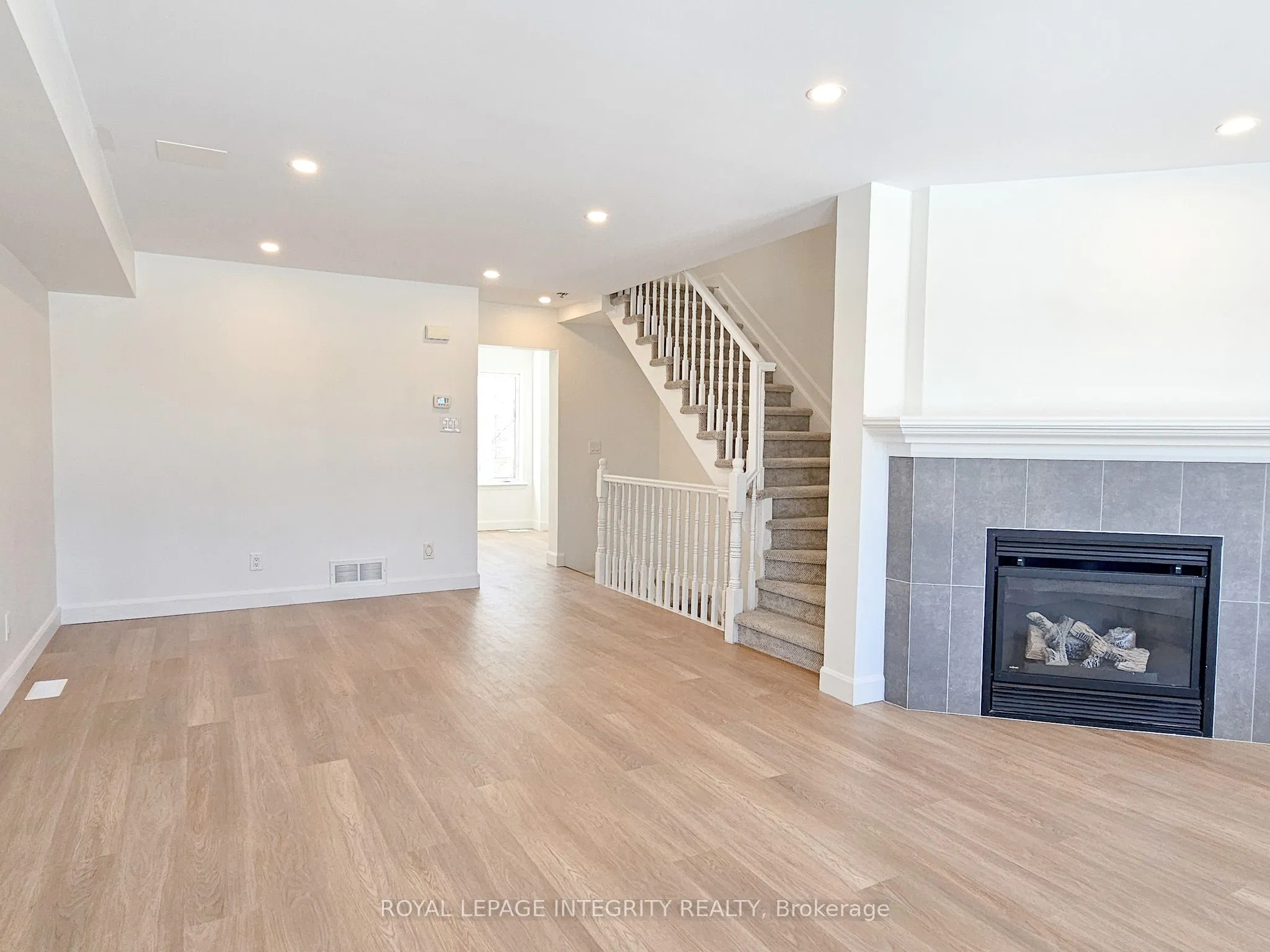 90 Edenvale Drive, #219
