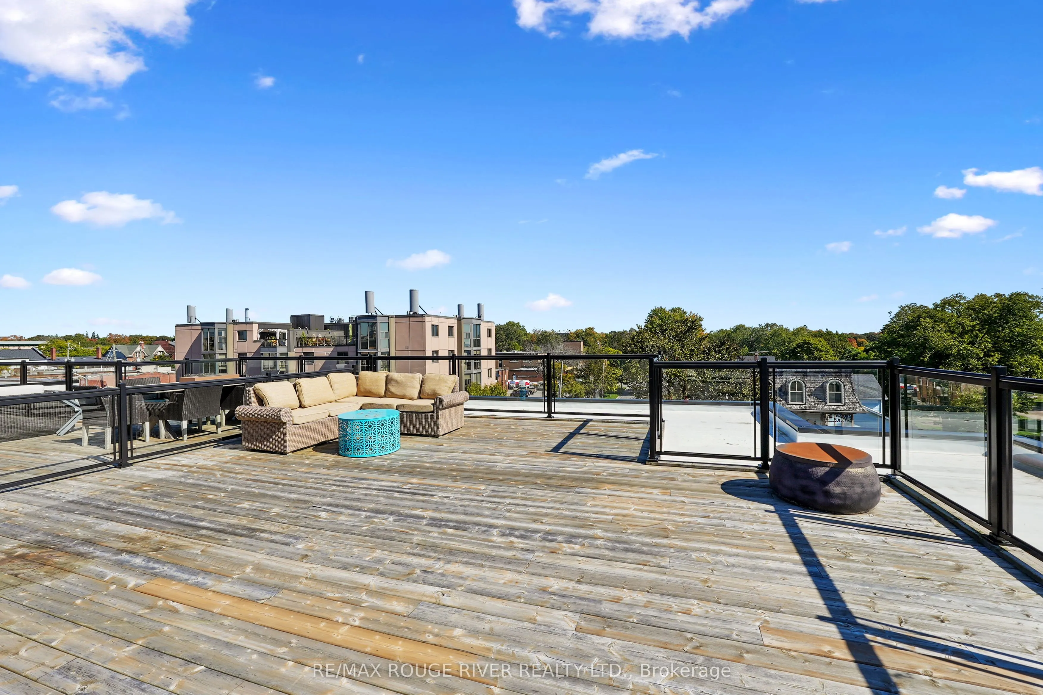 169 Division Street, #301