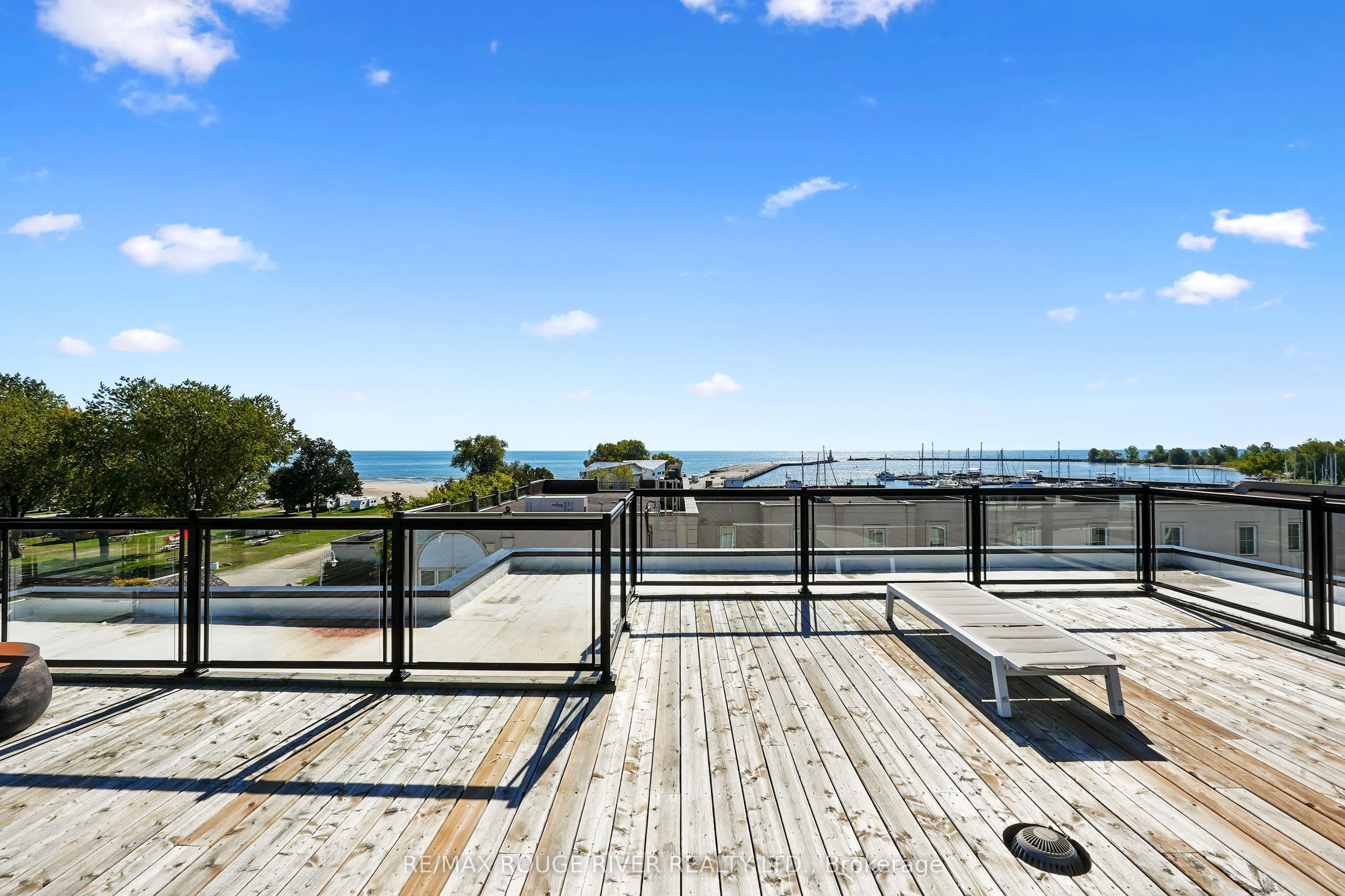 169 Division Street, #301