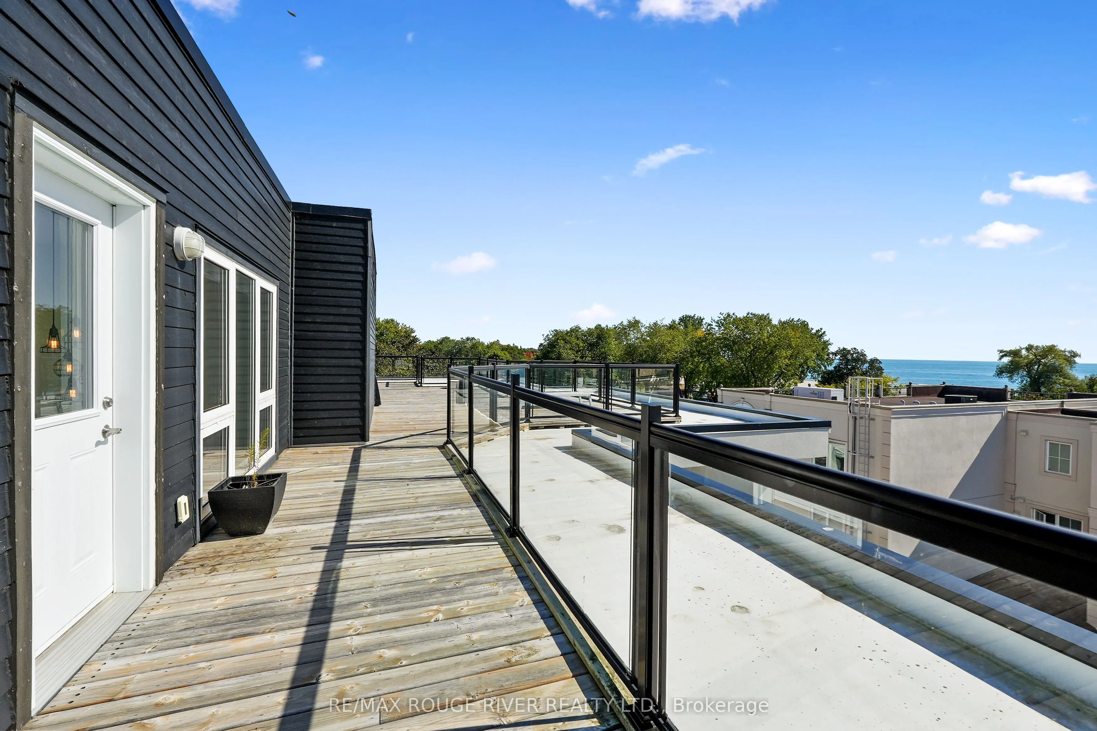 169 Division Street, #301