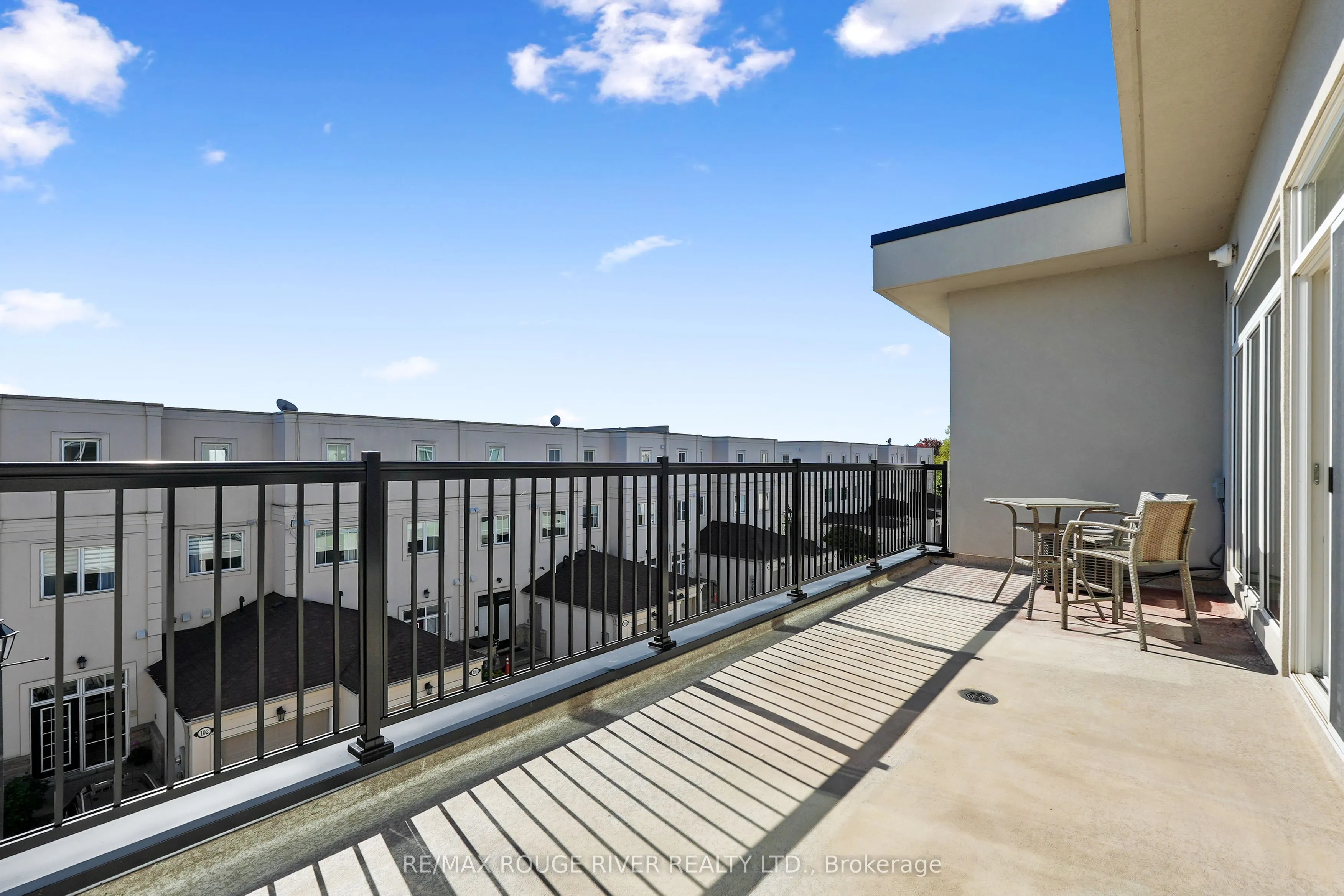 169 Division Street, #301