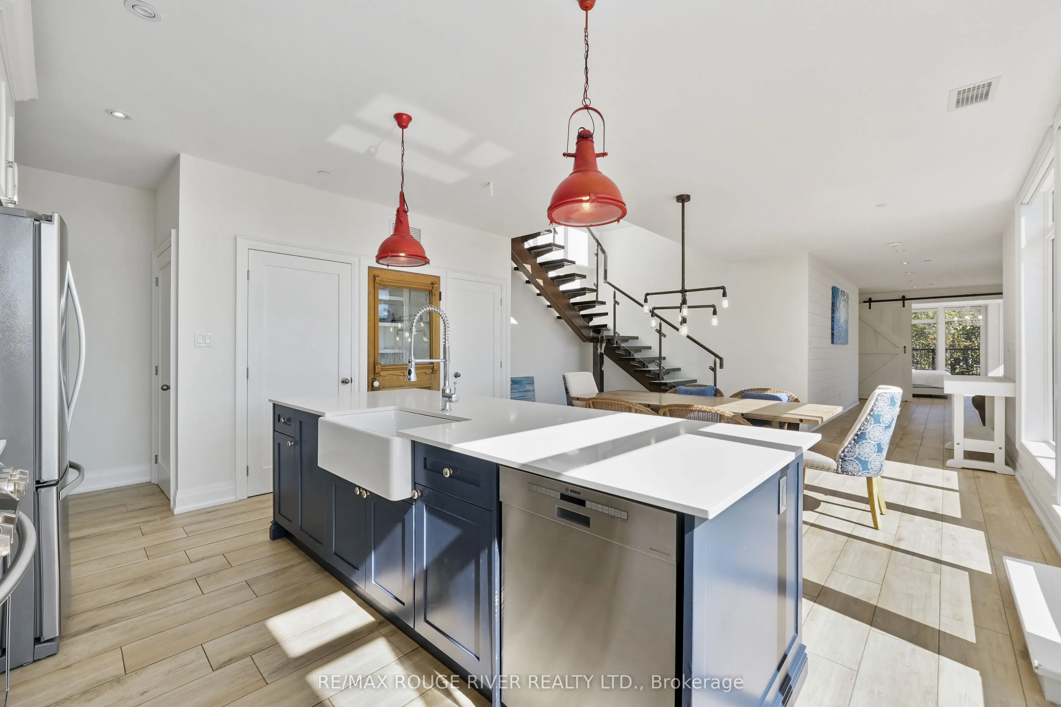 169 Division Street, #301