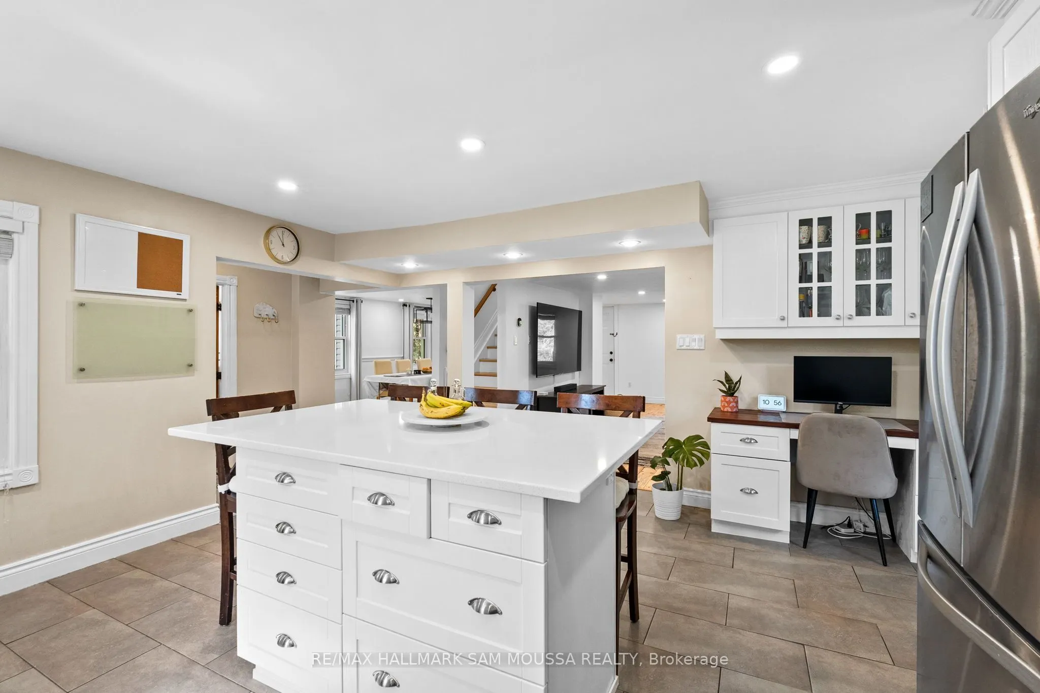 4968 Thunder Road