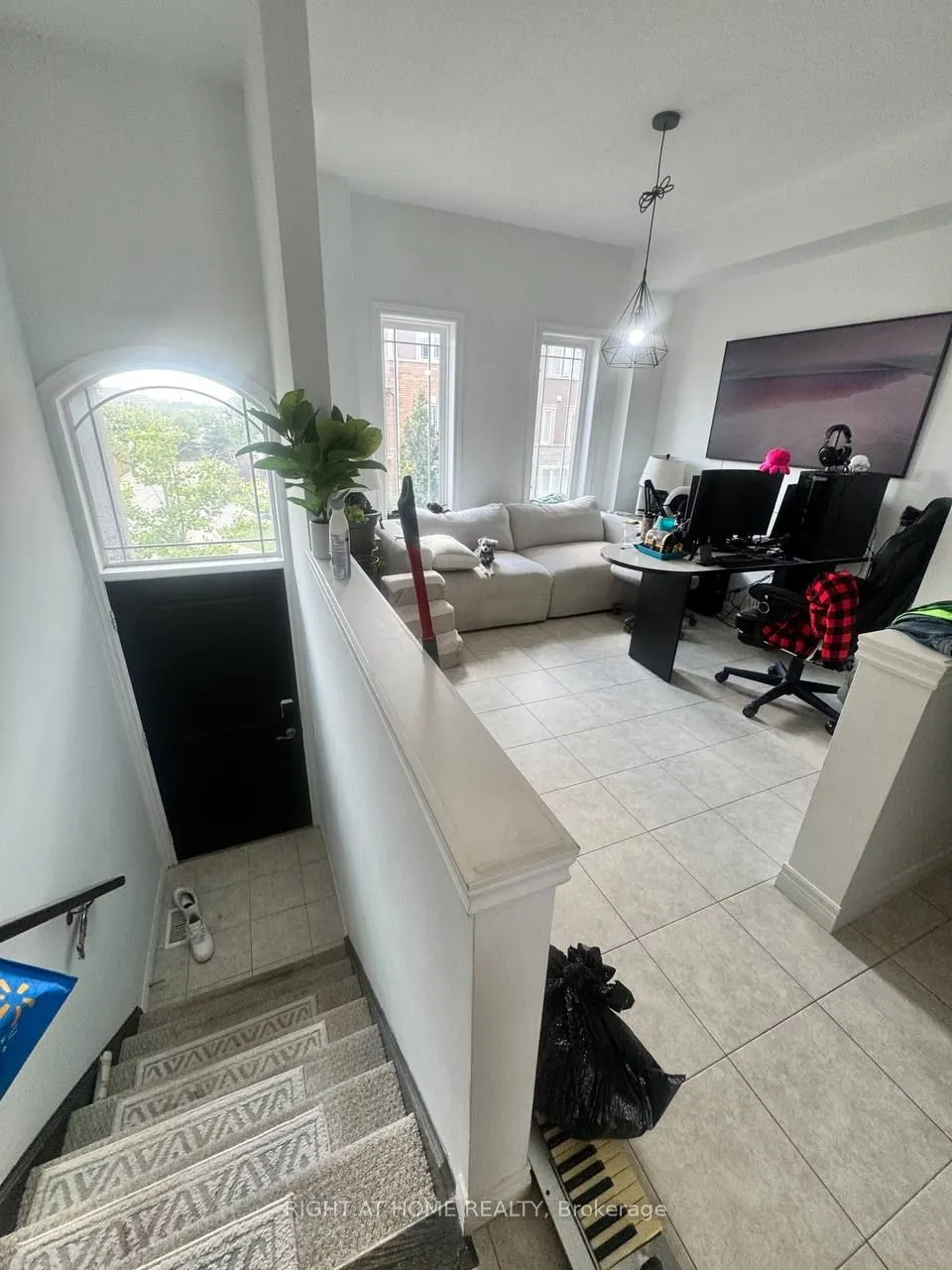 38 Bloom Crescent