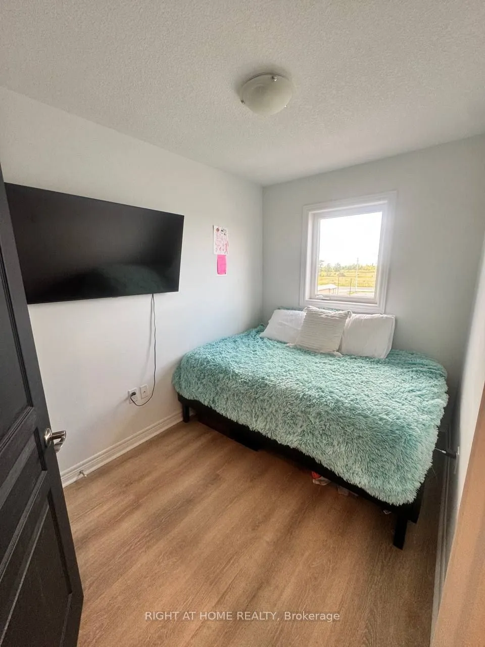 38 Bloom Crescent