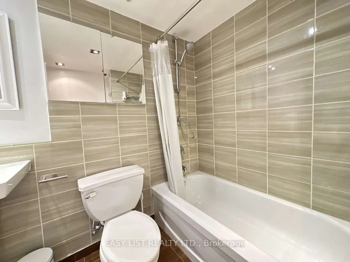 1177 Belanger Avenue, #305