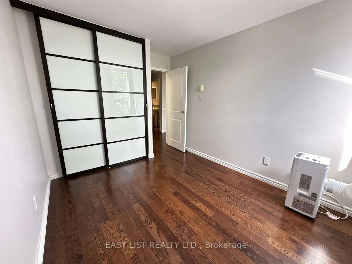 1177 Belanger Avenue, #305